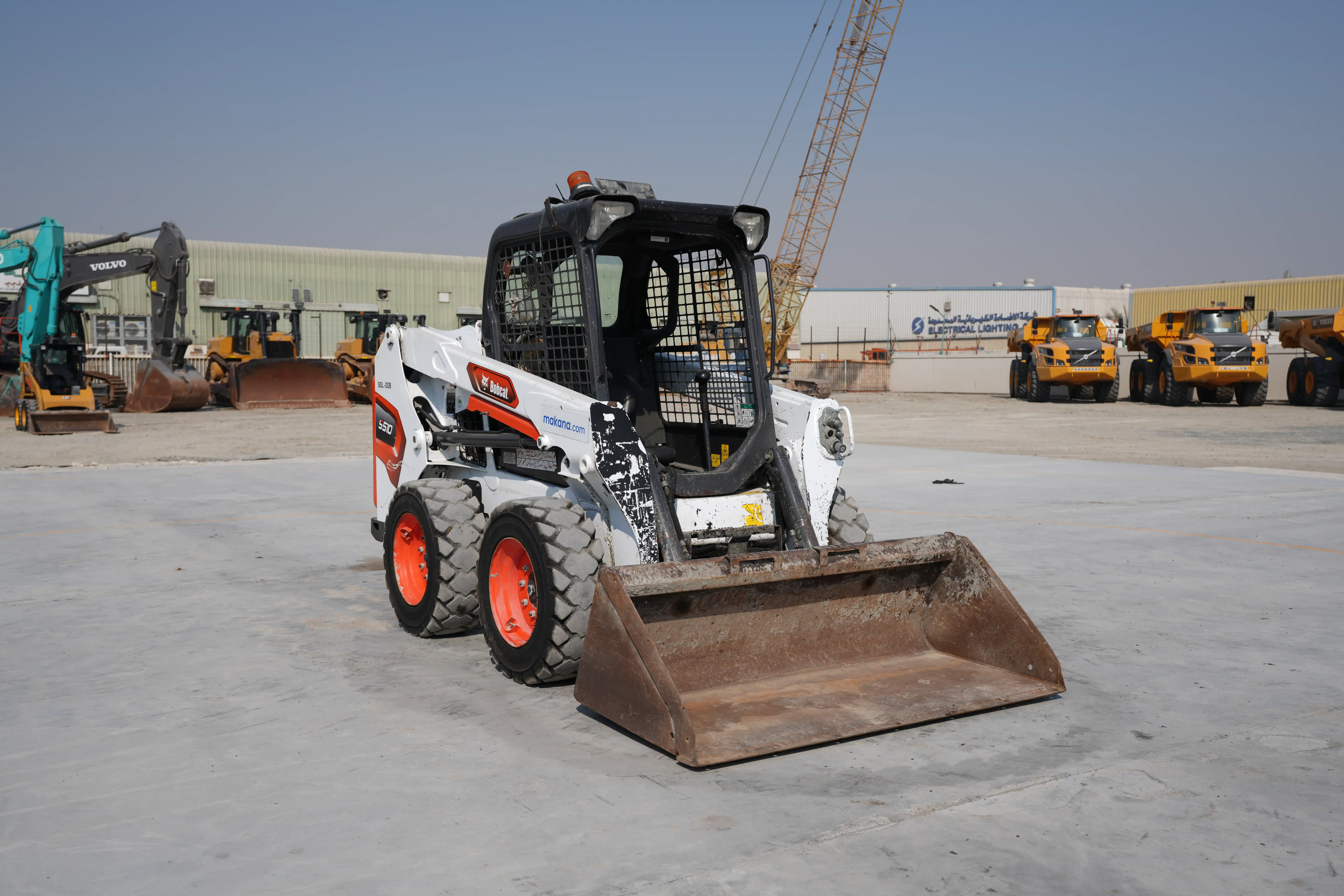 SSL-008-Bobcat-S510-skid-steer-loader-exterior-front-right-side-view