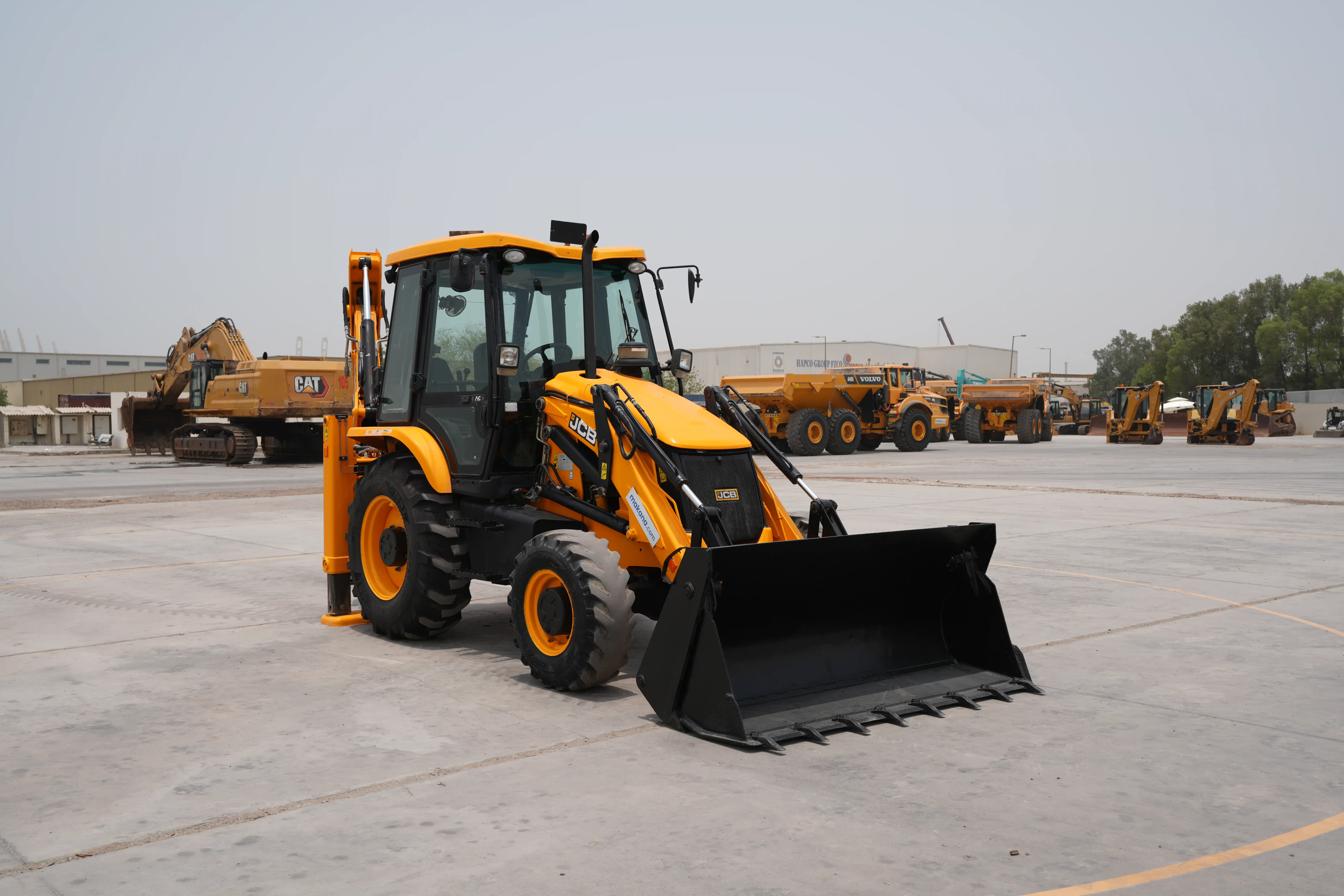 Product-JCB 3DX Plus backhoe loader-exterior