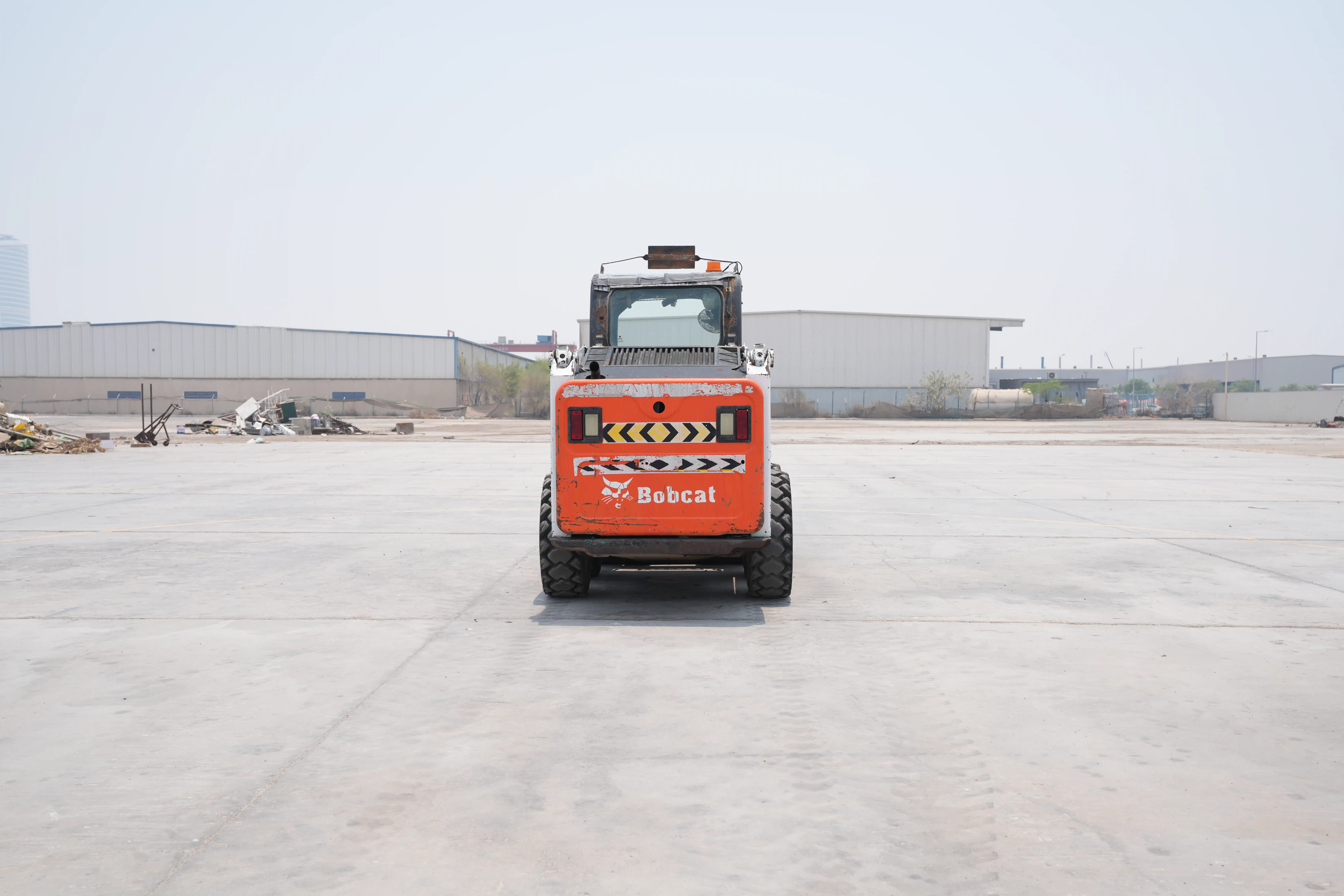 SSL-010-Bobcat-S450-skid-steer-loader-exterior-rear-view