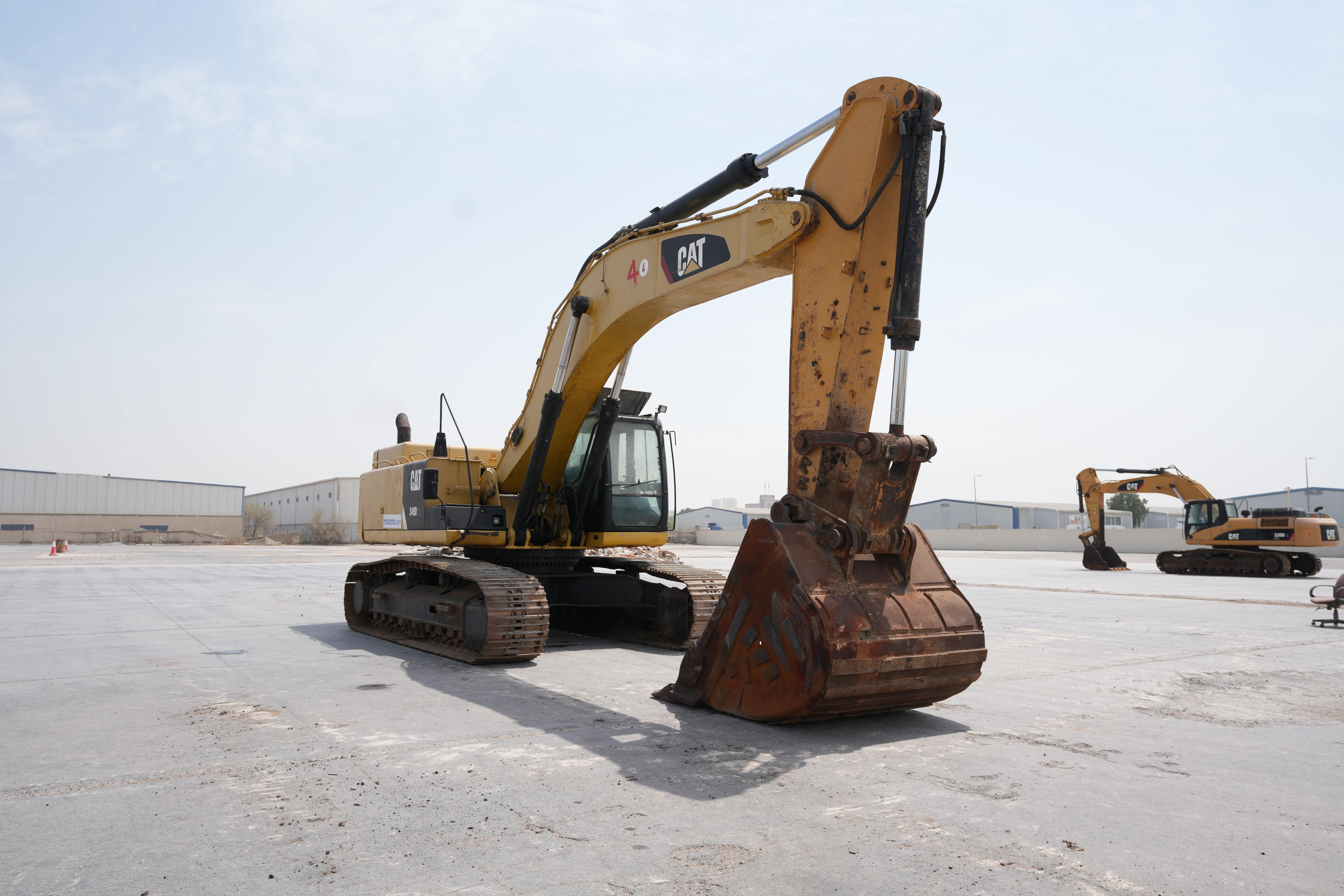 LEX-004-Cat-349D2L-large-excavator-exterior-front-right-side-view