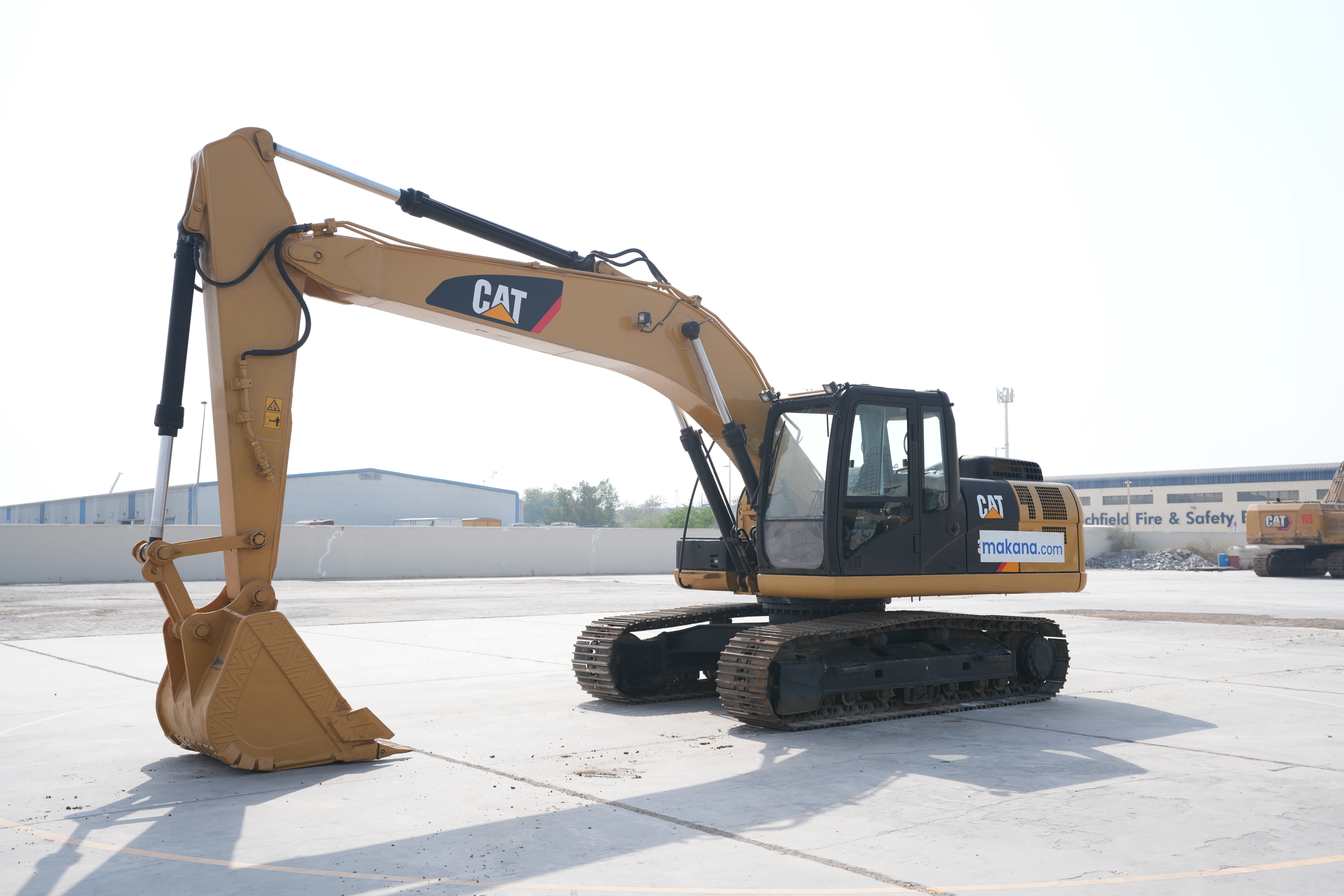 Product-Cat 320D2 medium excavator-exterior
