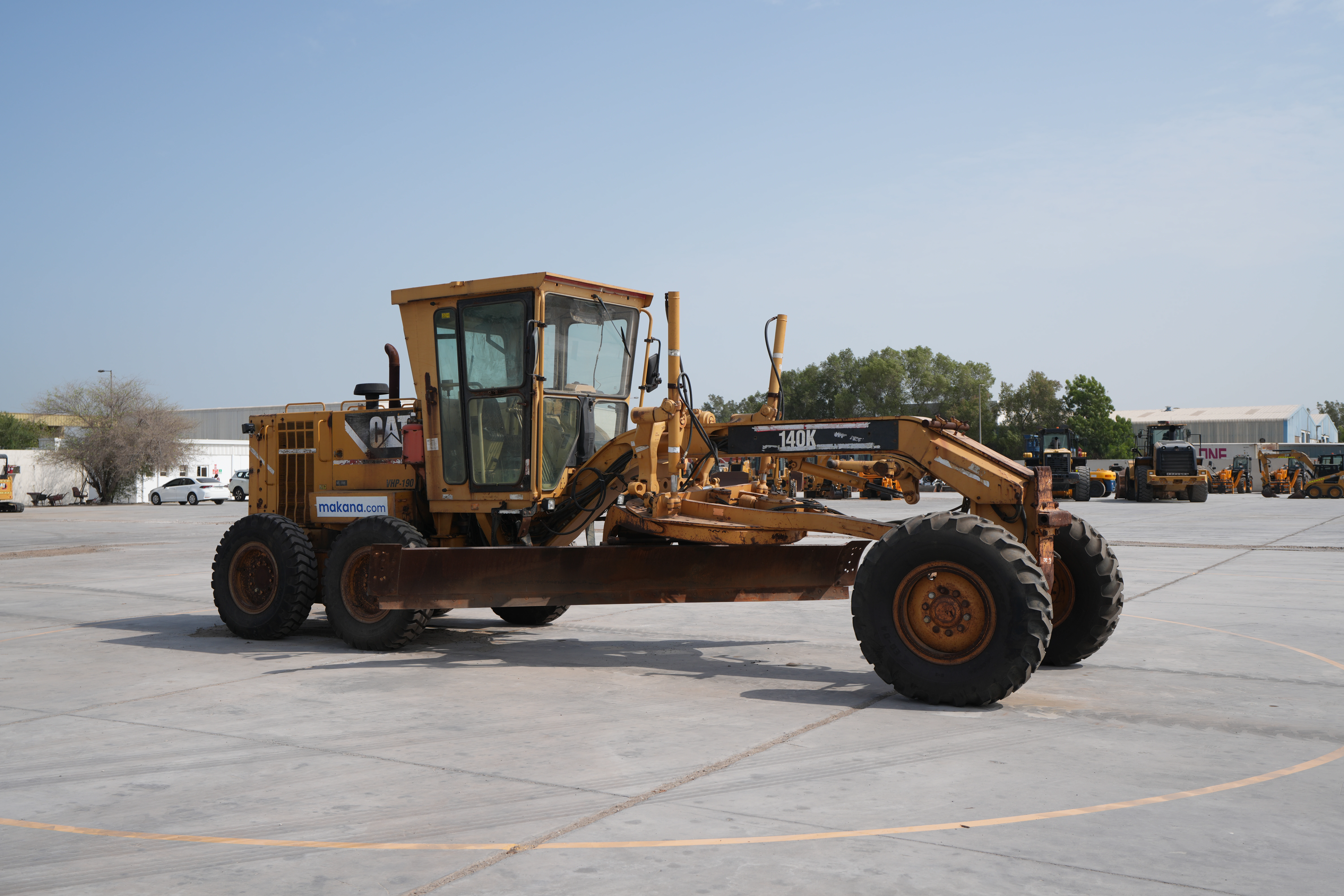 Product-Cat 140K motor grader-exterior