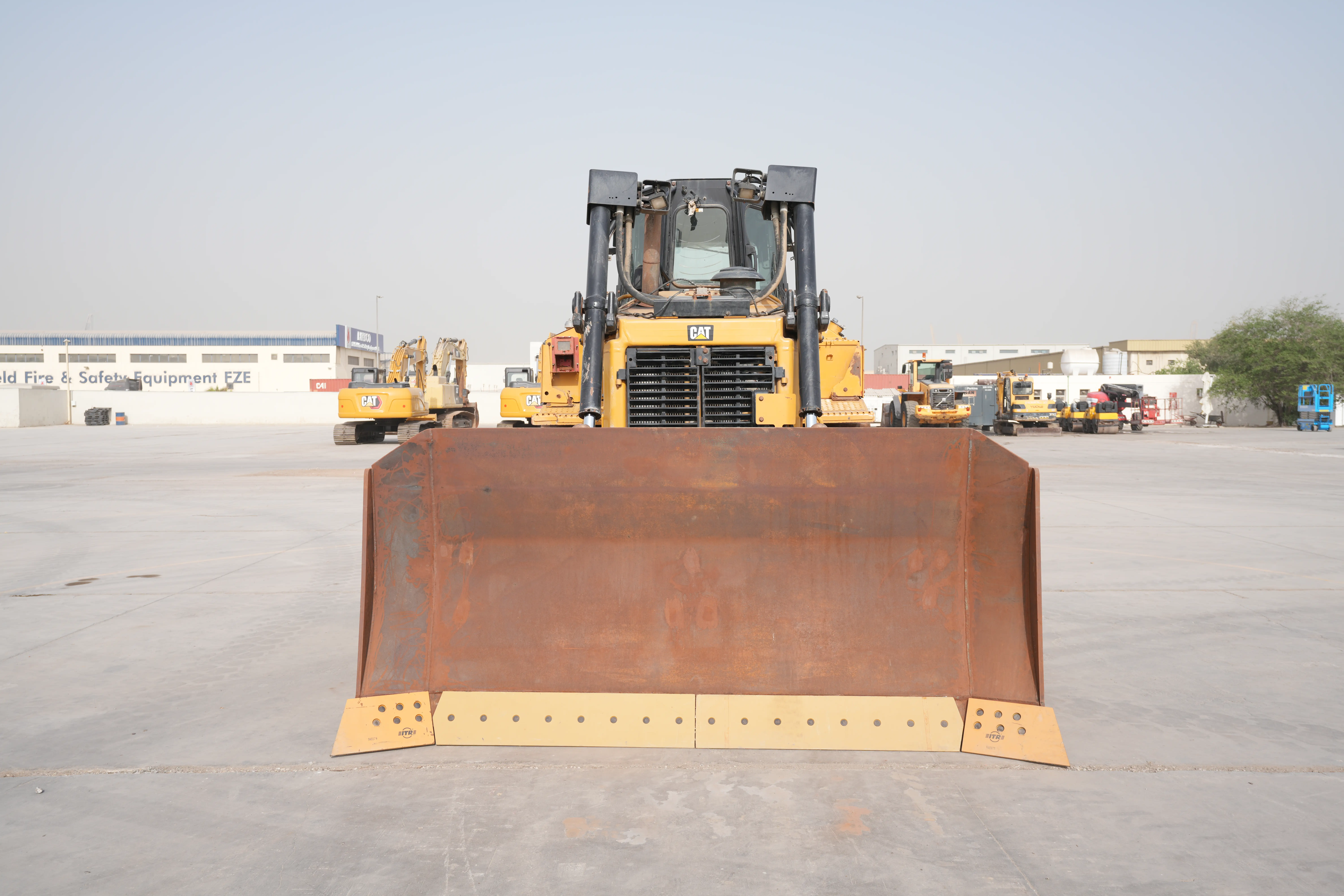Product-Cat D6R 2 XL crawler dozer-exterior