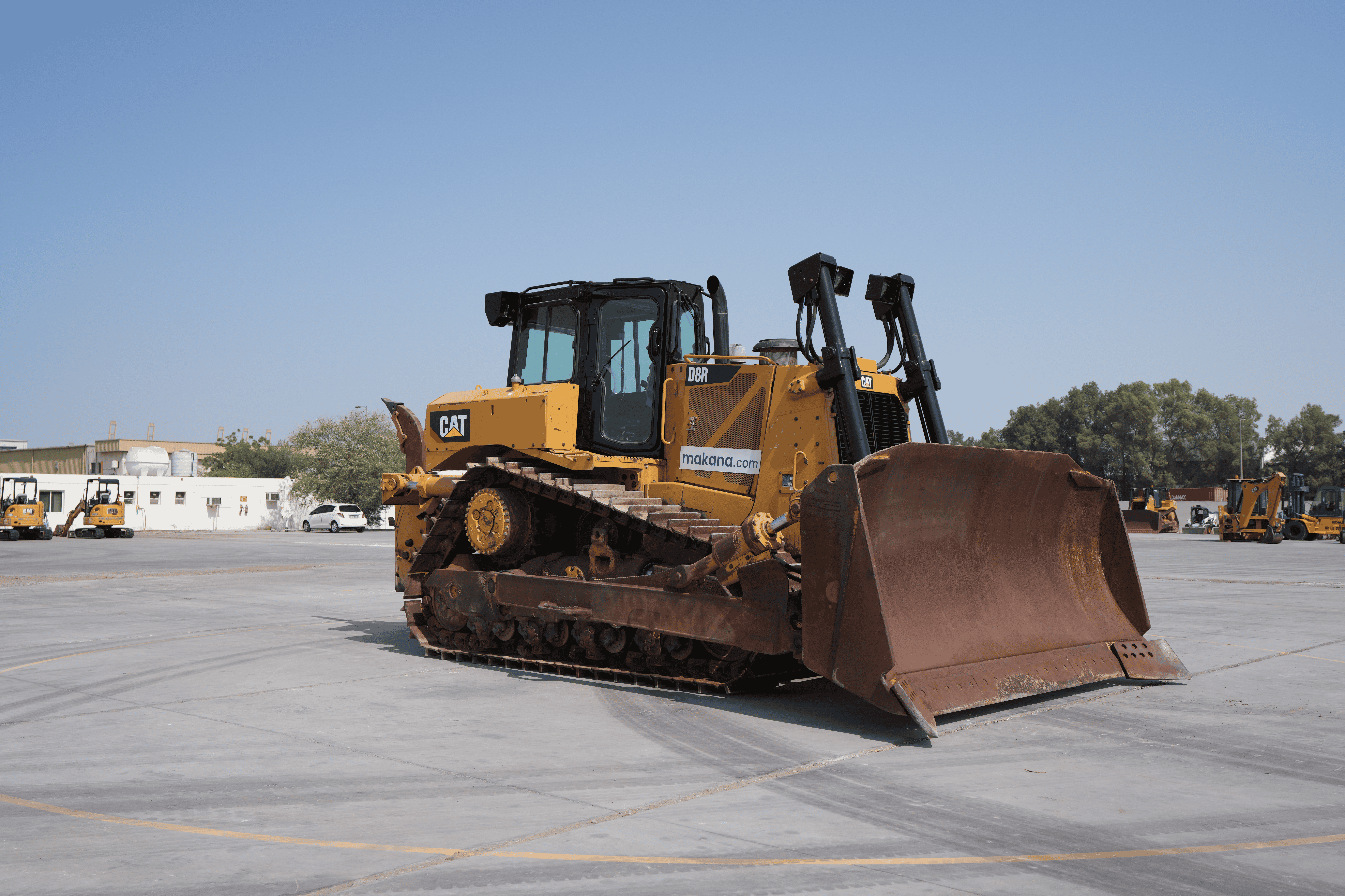 Product-Cat D8R crawler dozer-exterior