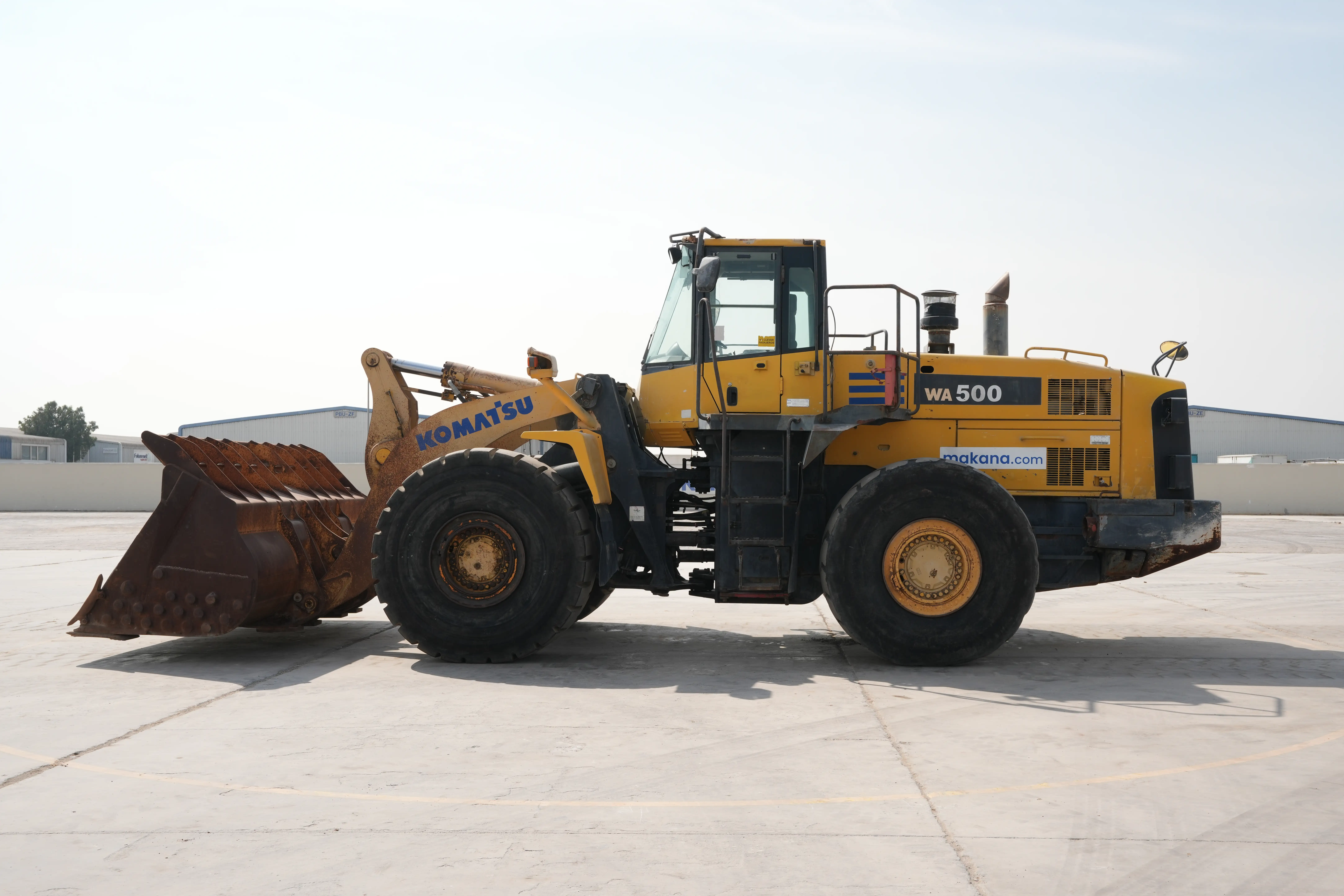 Product-Komatsu WA500-6 wheel loader-exterior