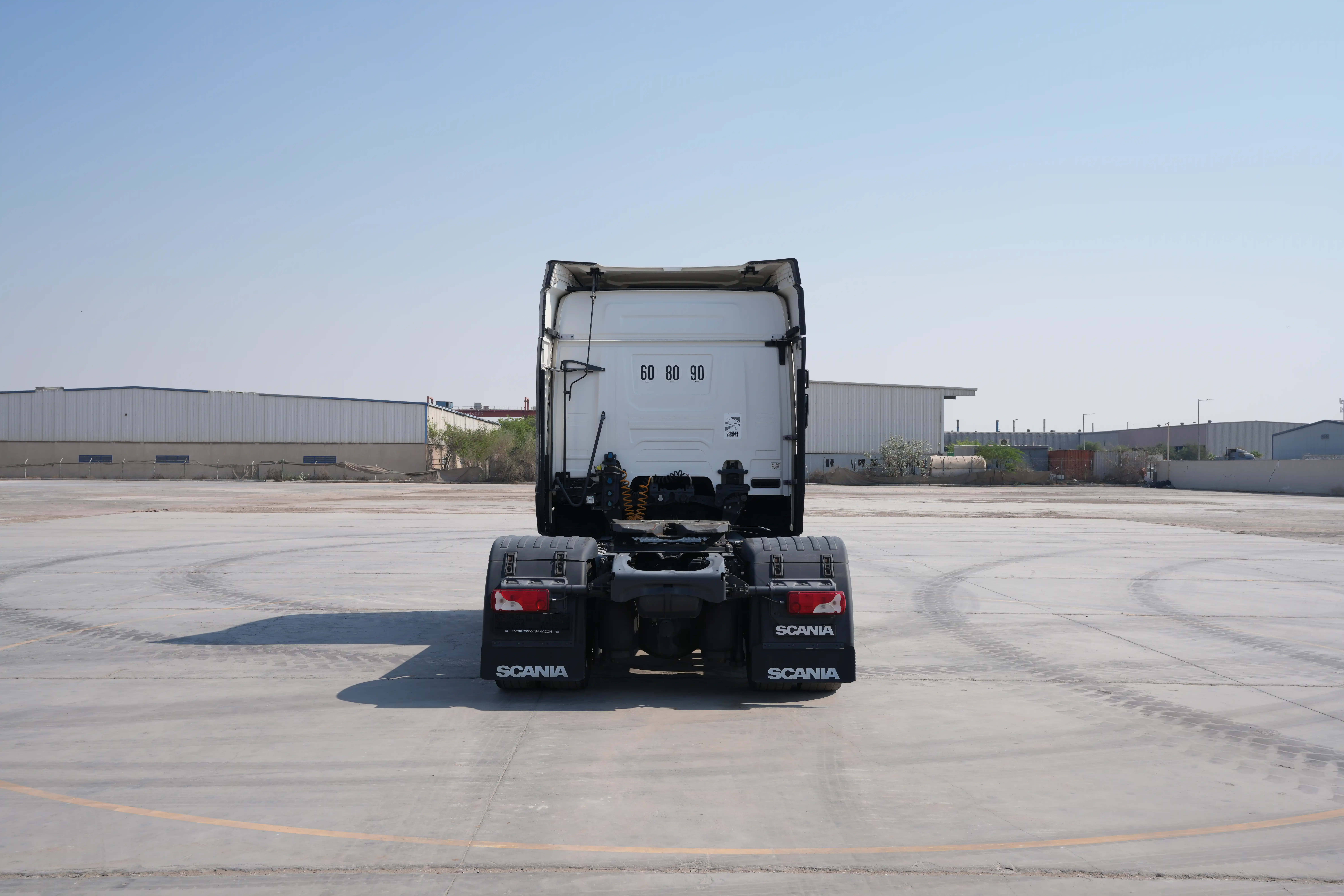 Product-Scania R410 trailer truck (Head)-exterior