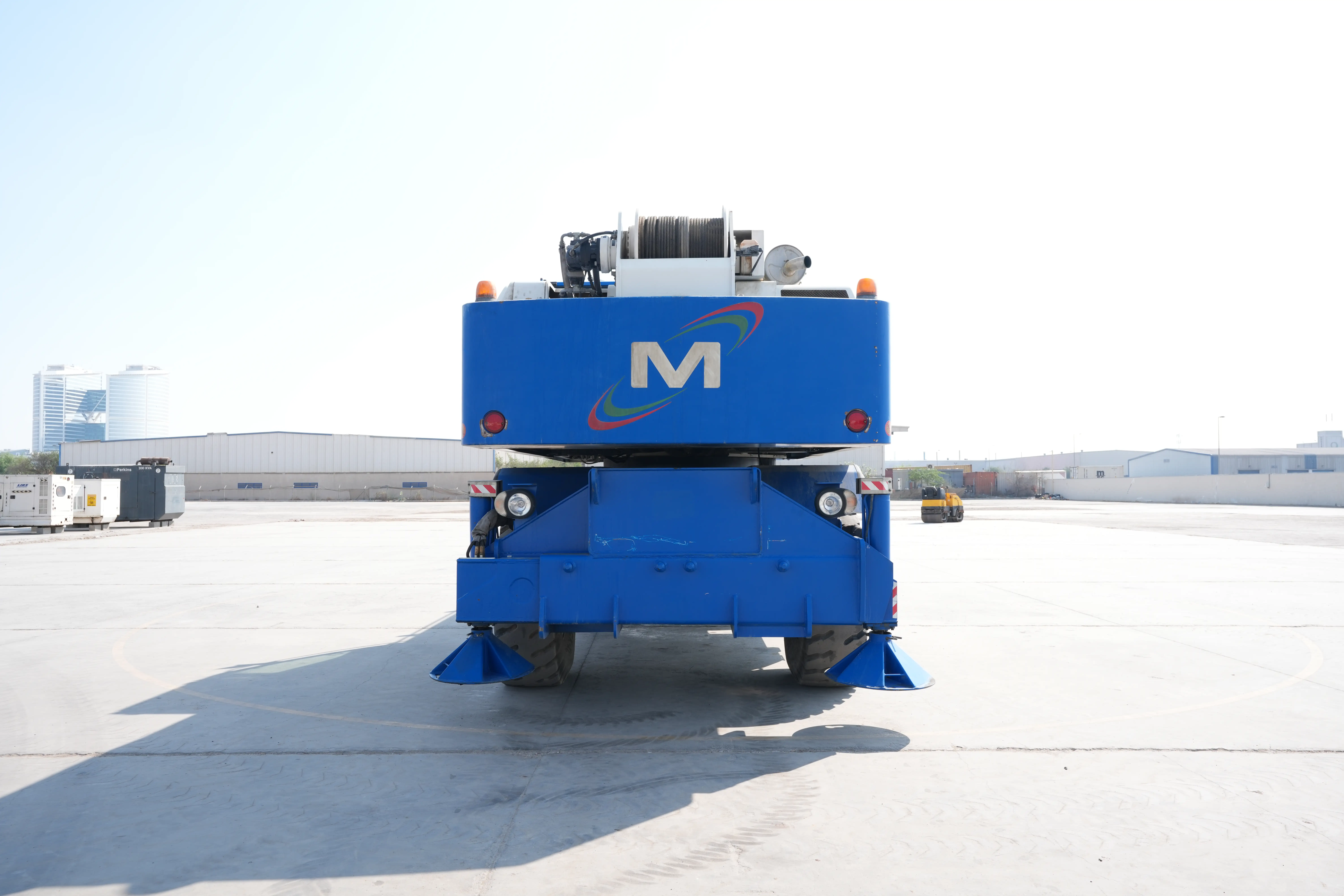 Product-Manotti ARM 550 rough terrain crane-exterior