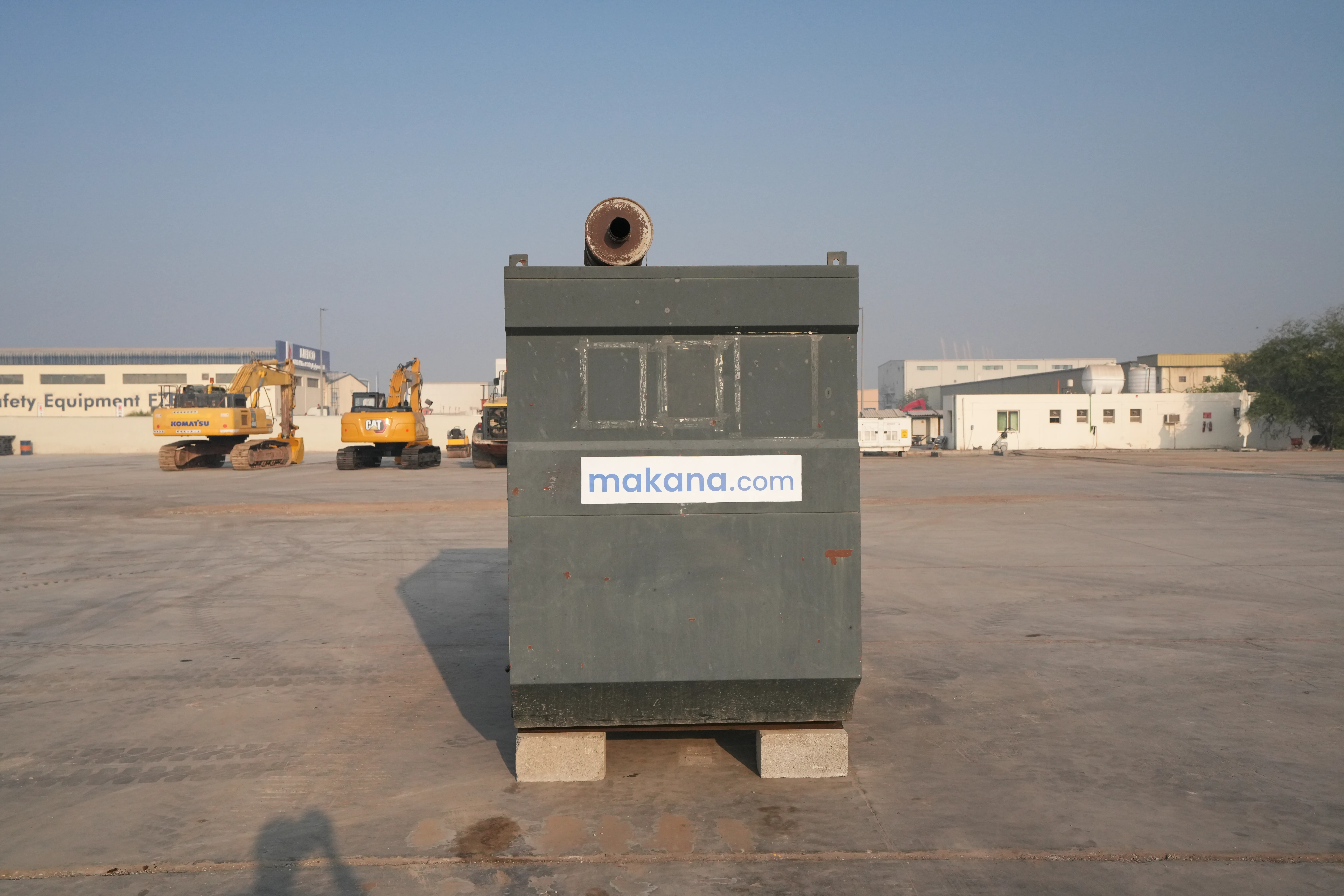 Product-Perkins 200 KVA stationary generator-exterior