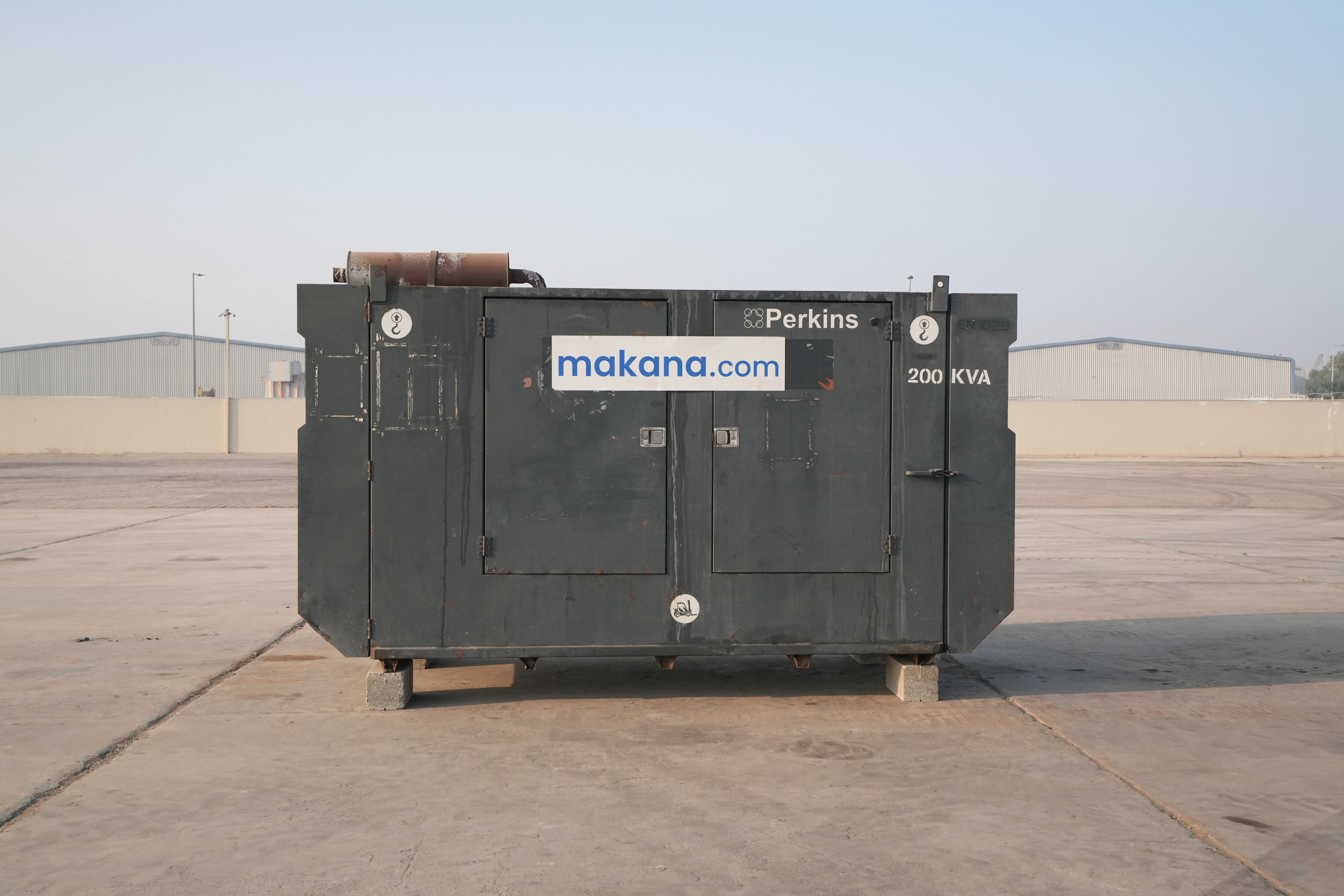 Product-Perkins 200 KVA stationary generator-exterior