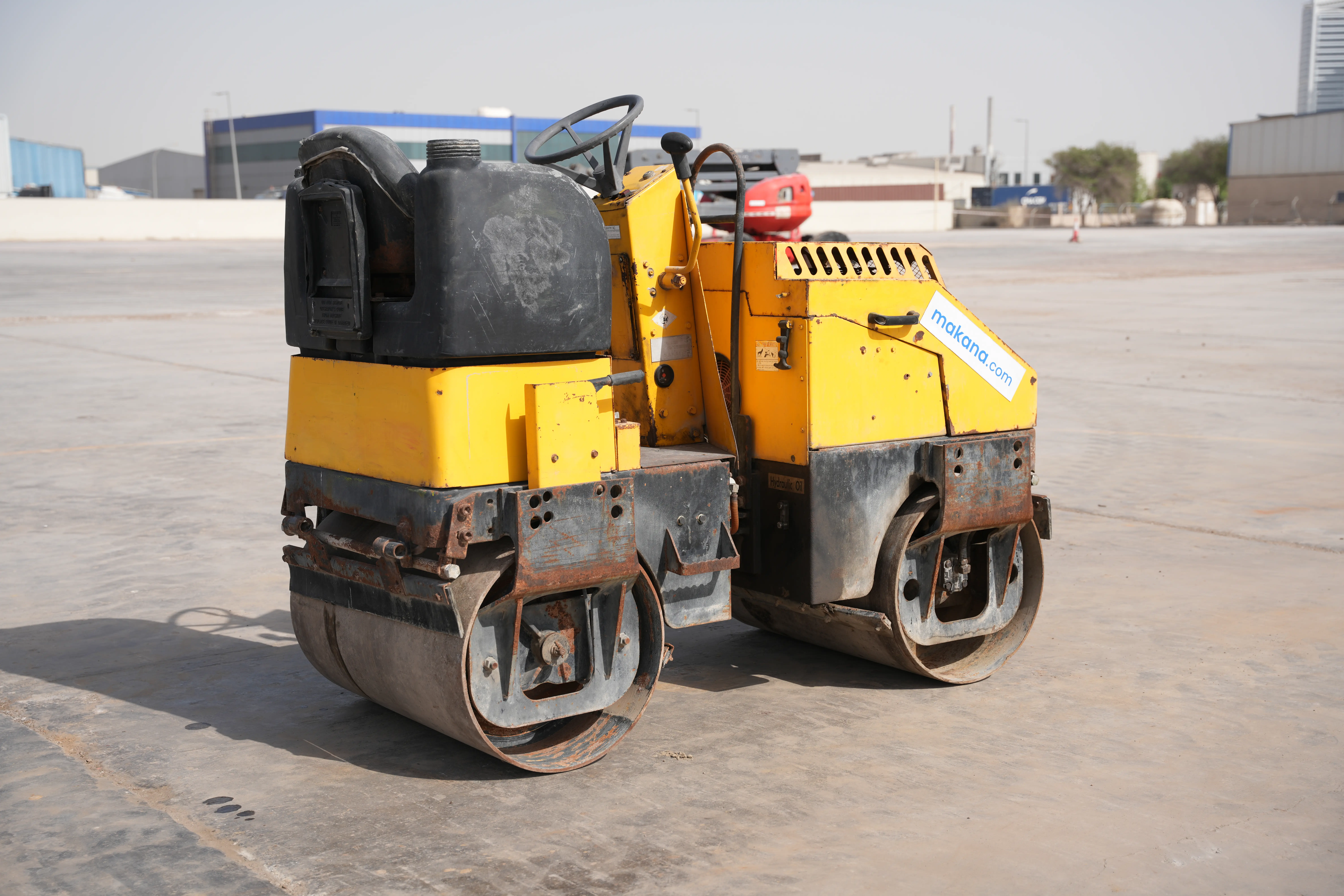 Product-Sakai CR270 tandem roller-exterior