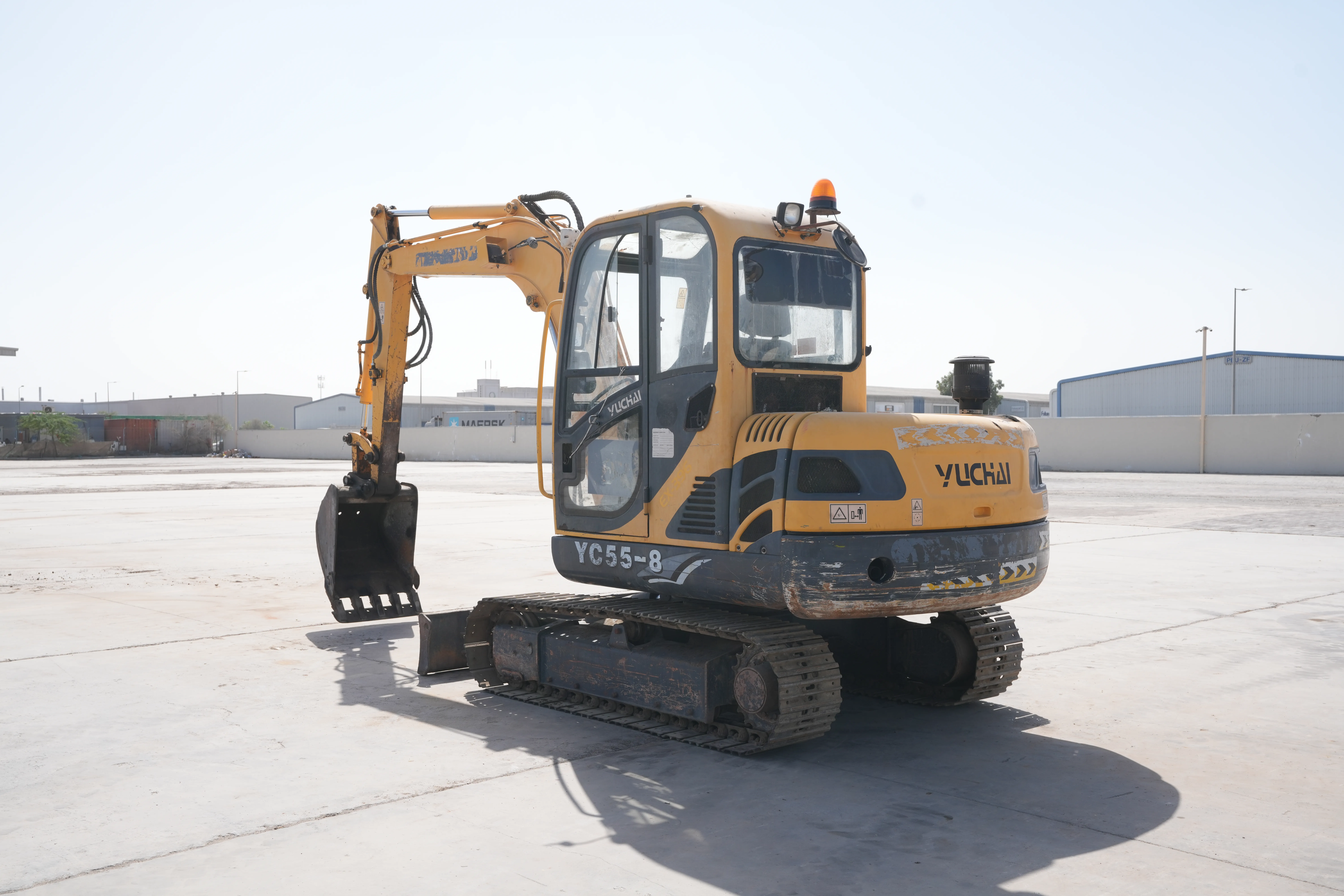 Product-Yuchai YC55-8 mini excavator-exterior