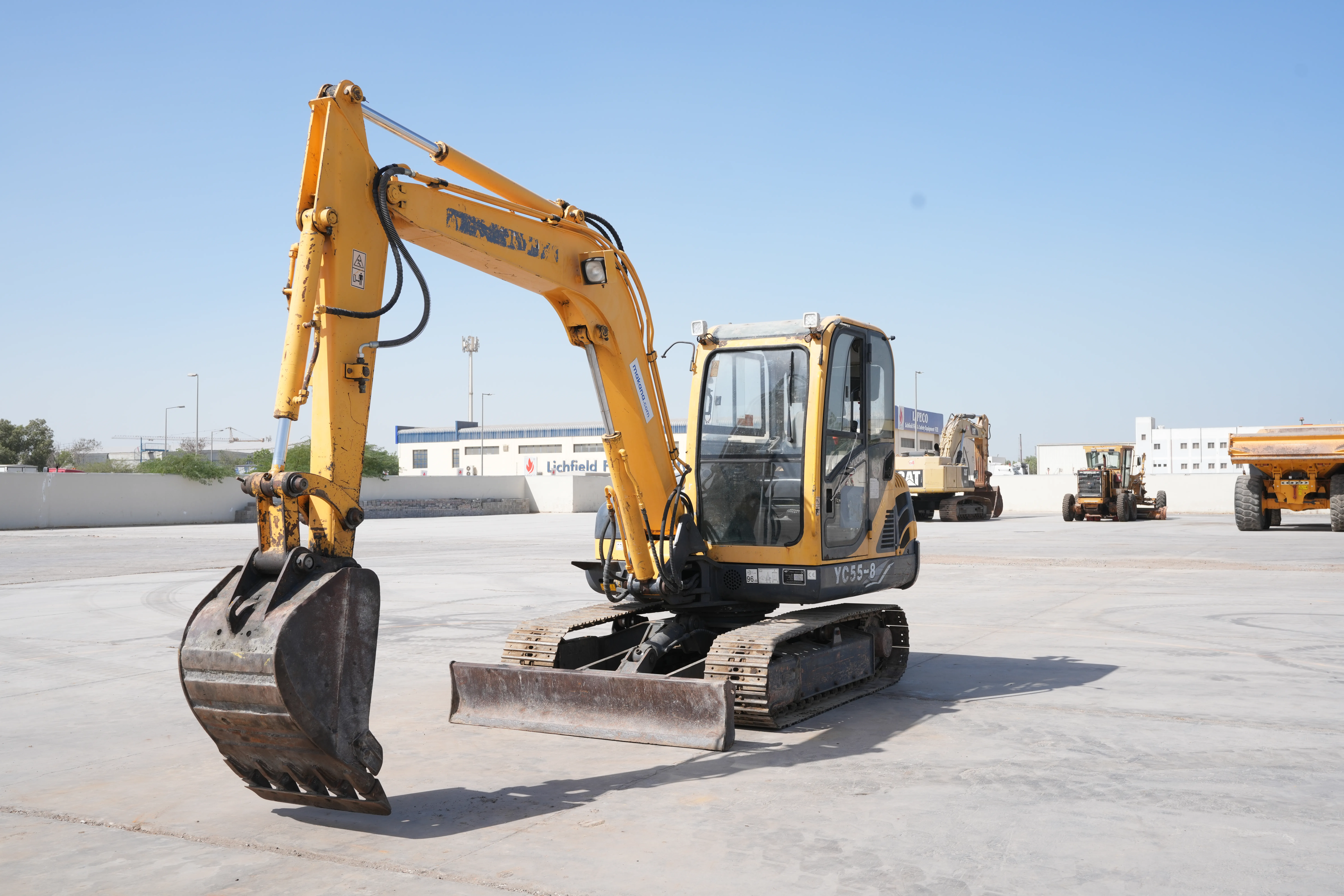 Product-Yuchai YC55-8 mini excavator-exterior