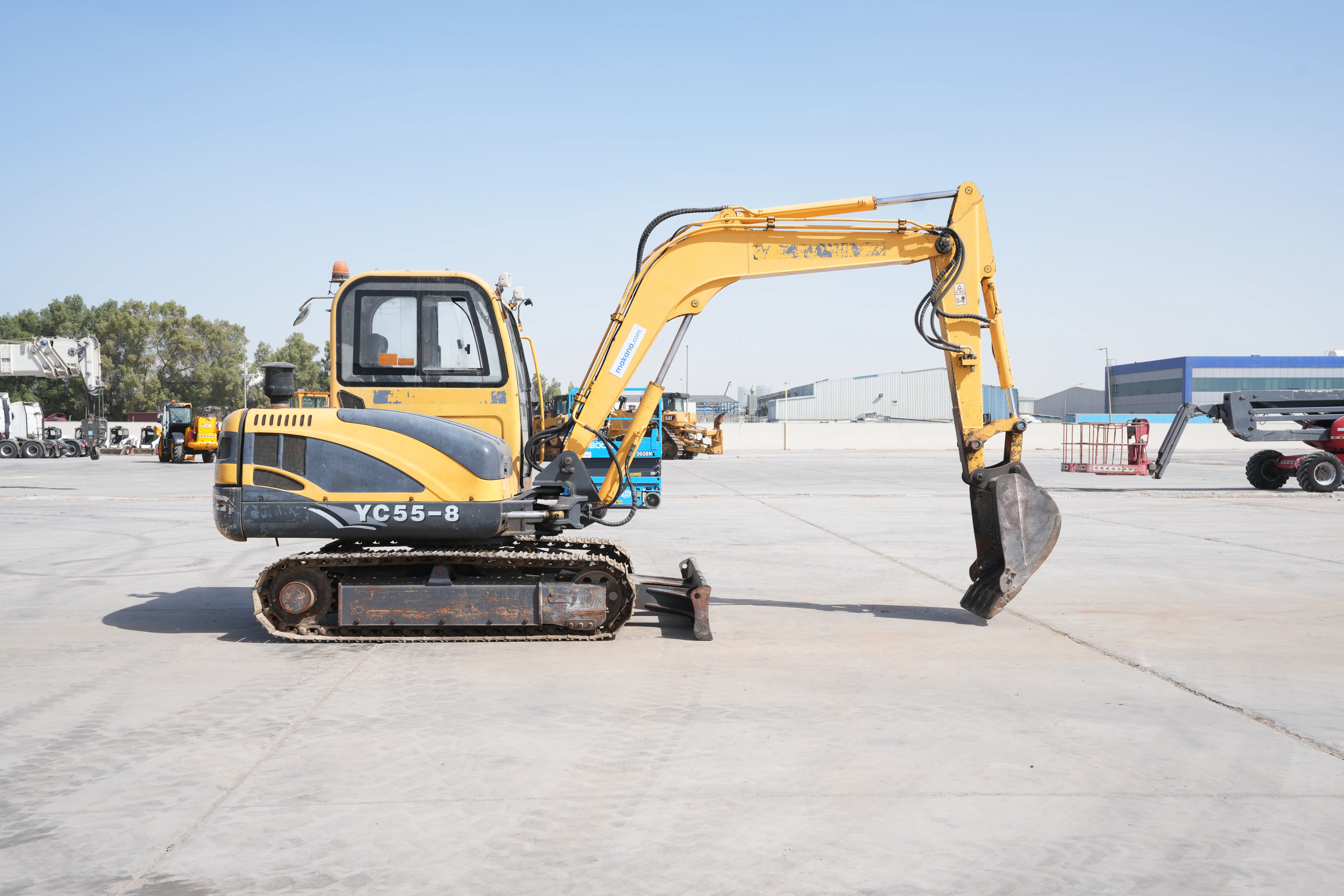 Product-Yuchai YC55-8 mini excavator-exterior