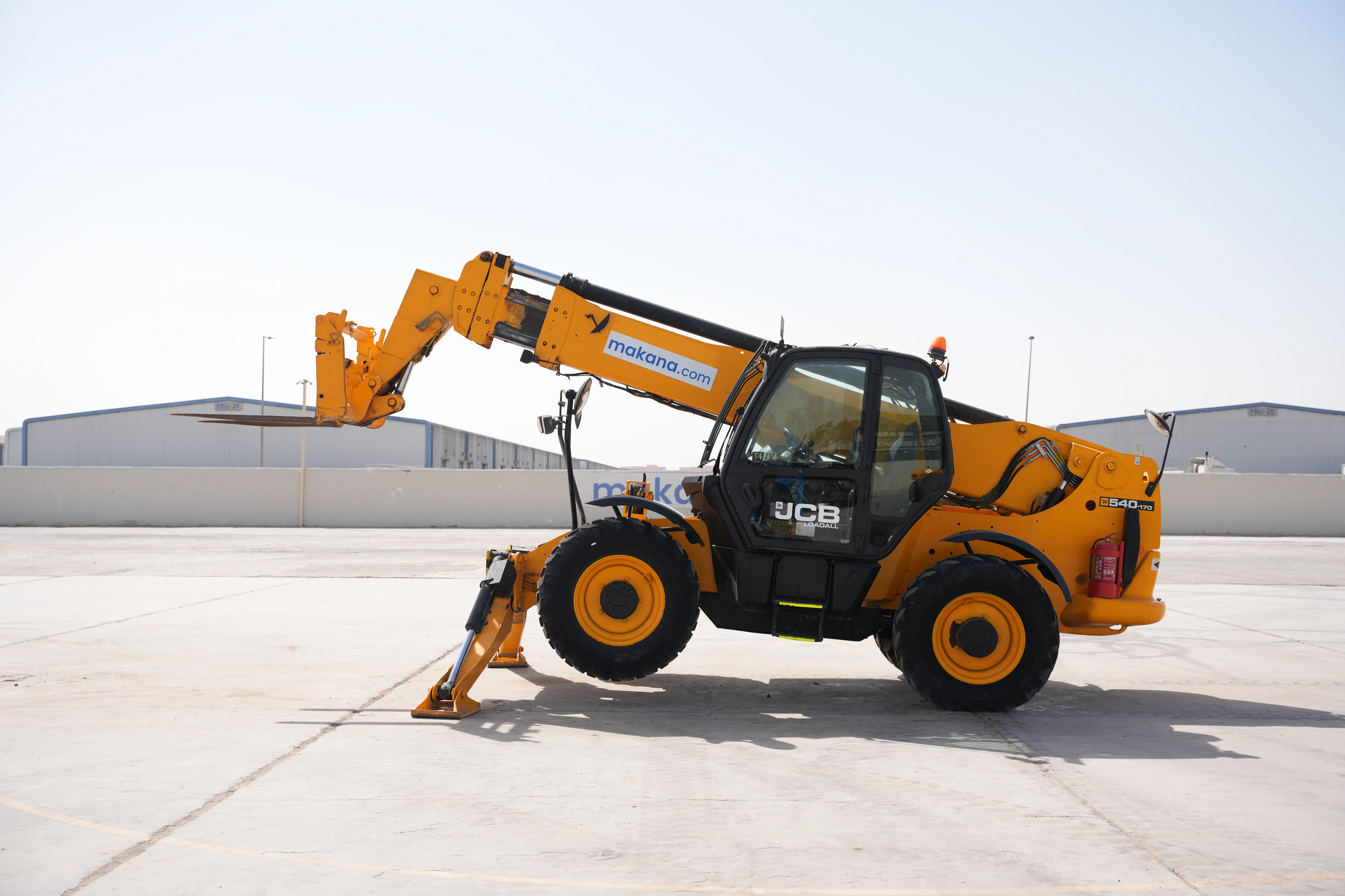 Product-JCB 540-170 telehandler-exterior