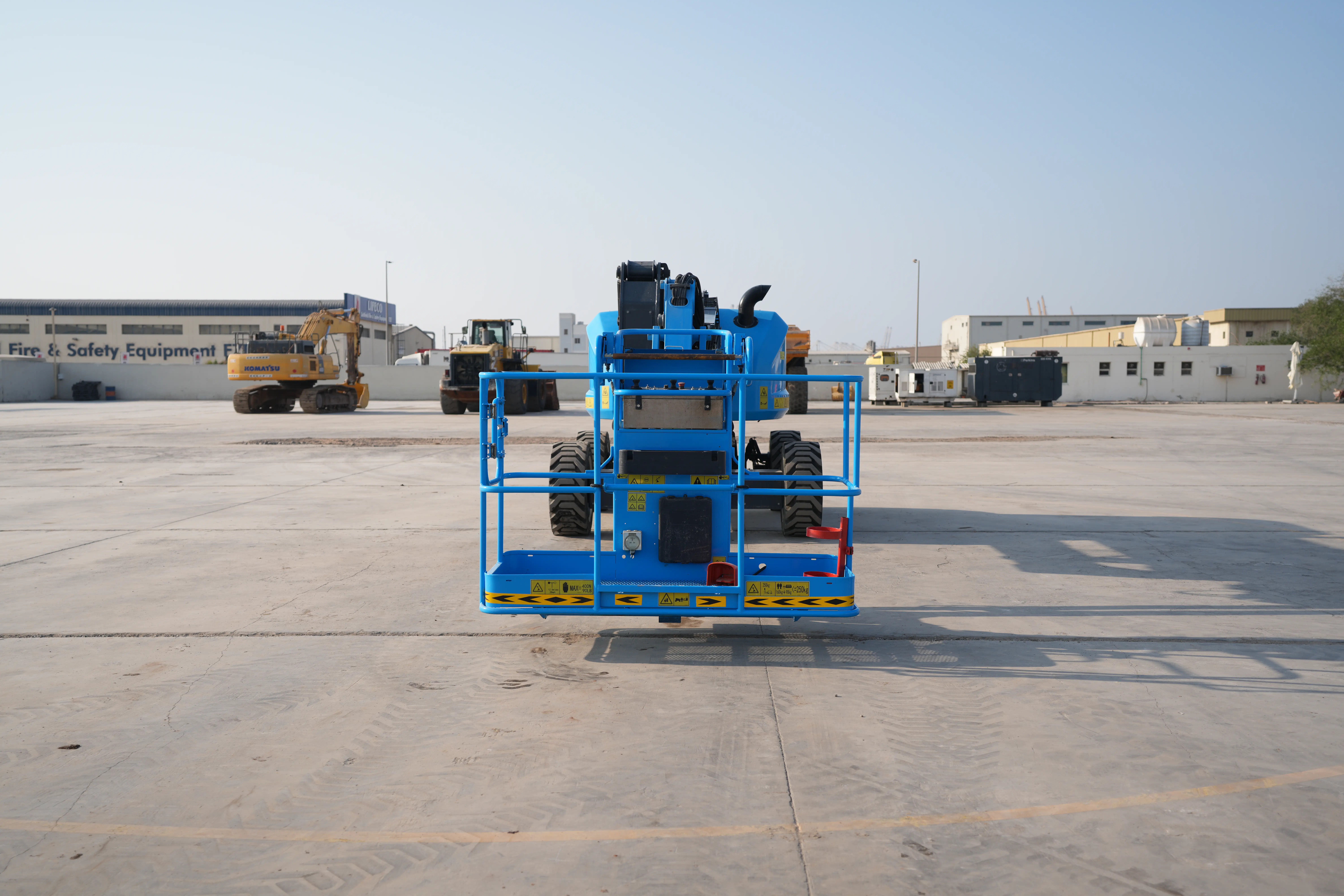 Product-Sinoboom AB15J diesel articulated boom lift-exterior