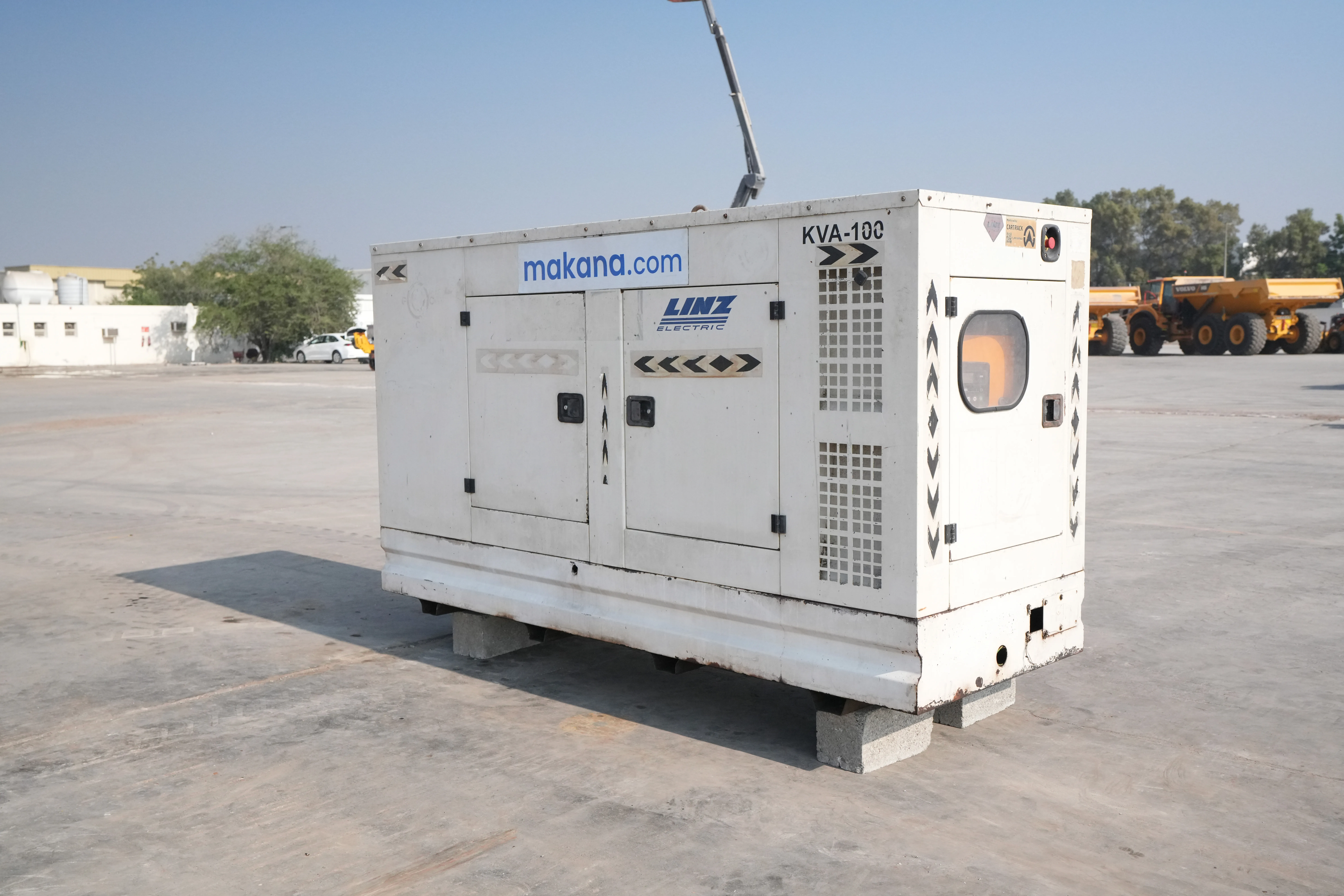 Product-Perkins 100 KVA stationary generator-exterior
