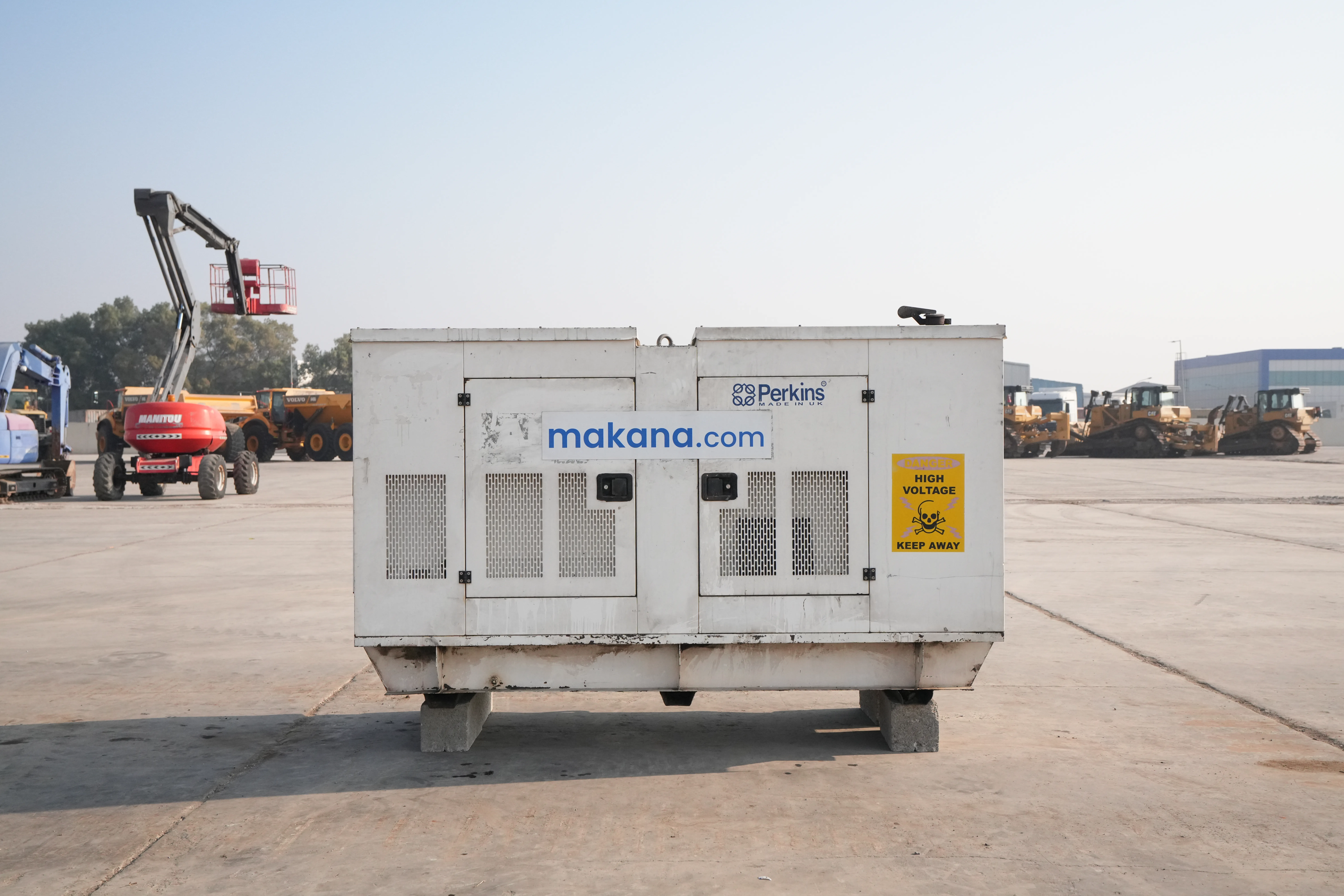 Product-Perkins 100 KVA stationary generator-exterior