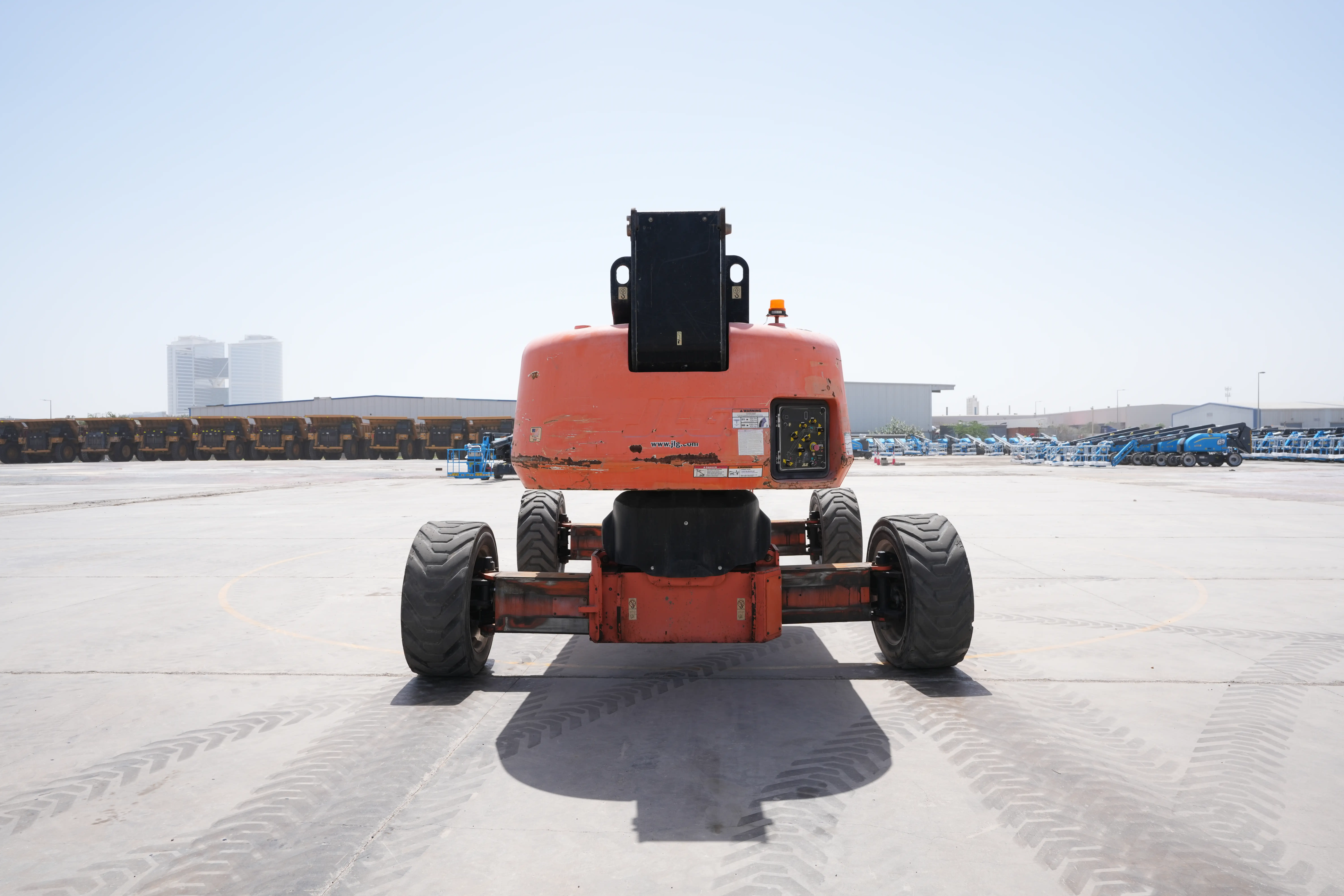 Product-JLG 1200SJP 4WD diesel telescopic boom lift-exterior