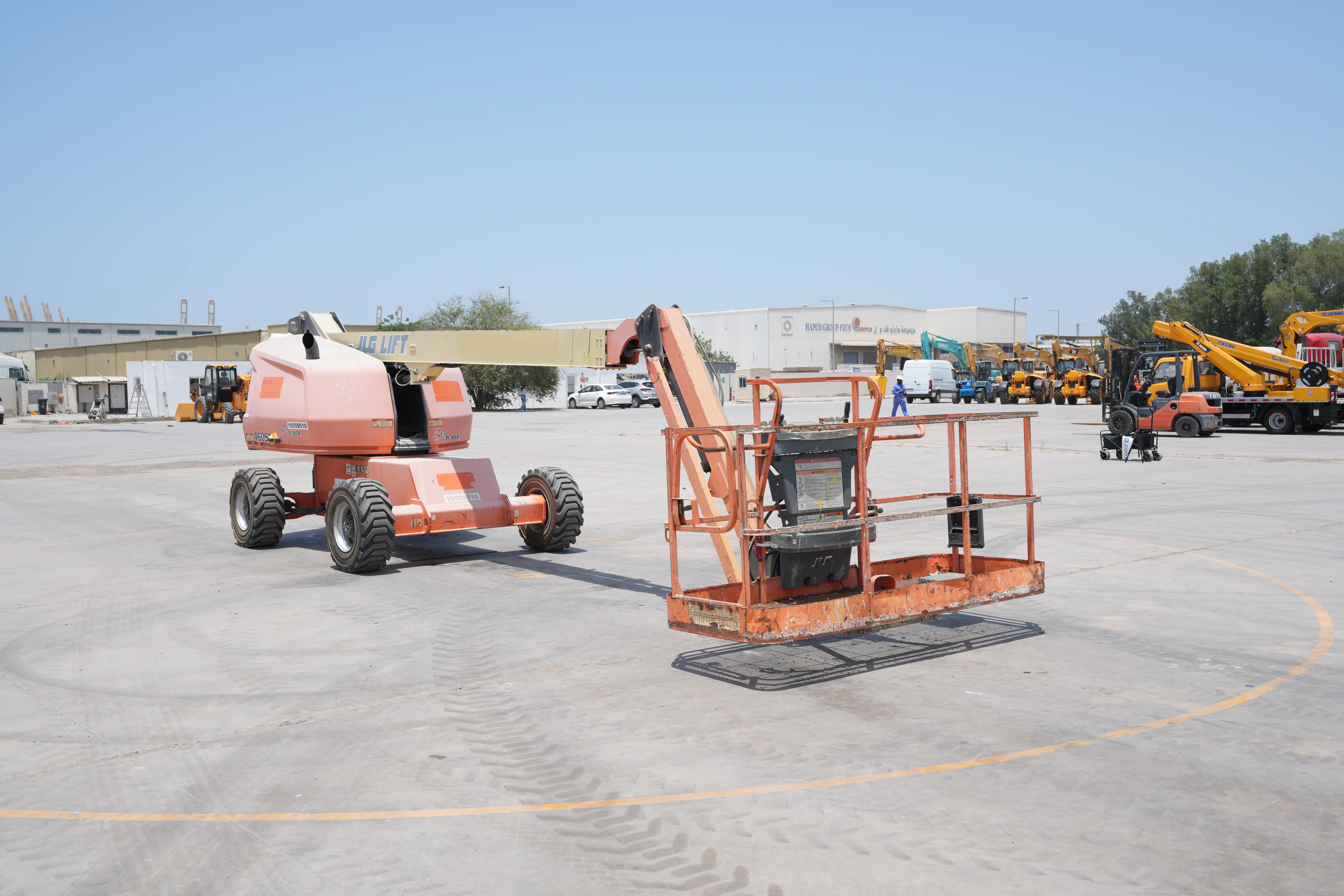 Product-JLG 460SJ 4WD diesel telescopic boom lift-exterior