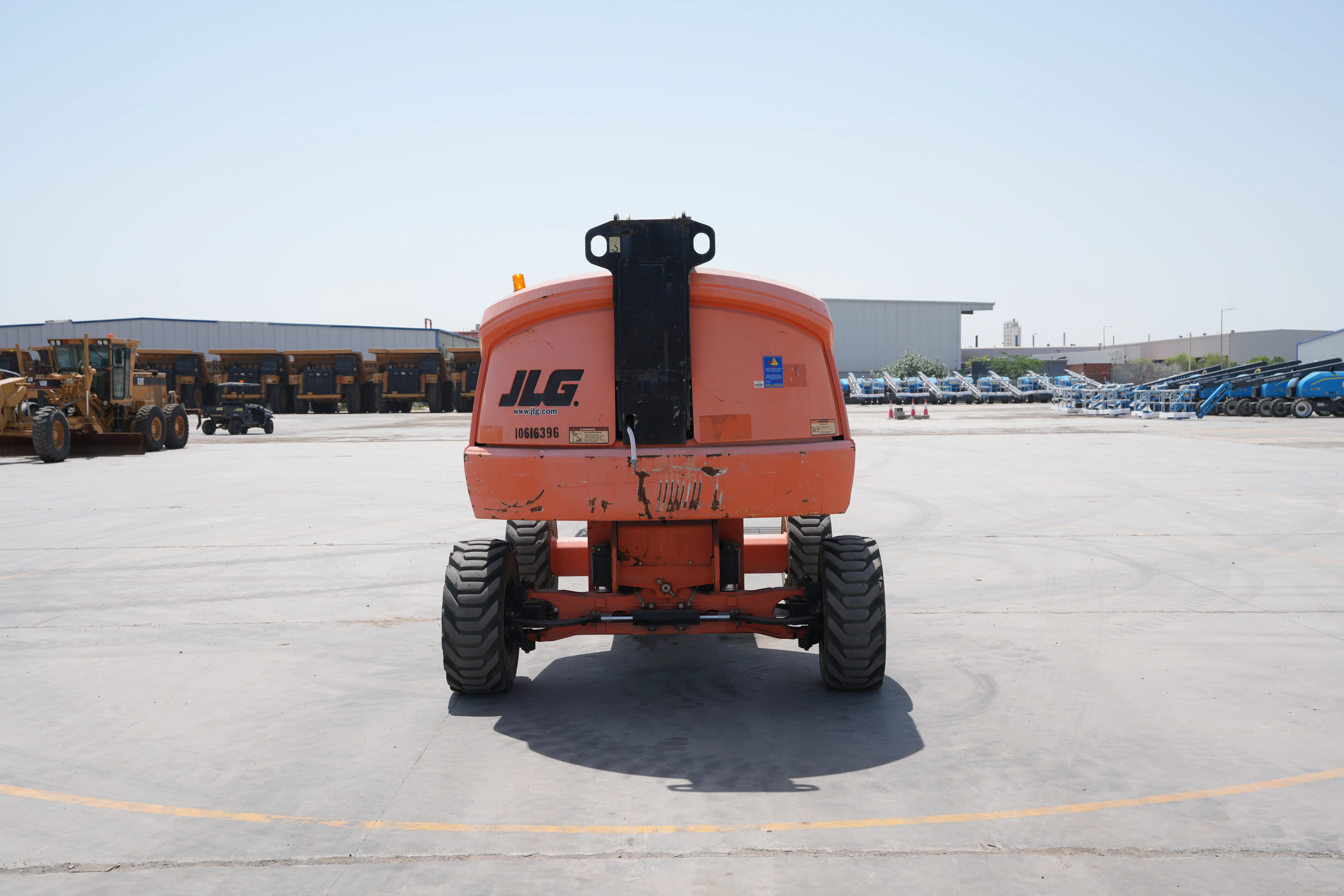 Product-JLG 460SJ 4WD diesel telescopic boom lift-exterior