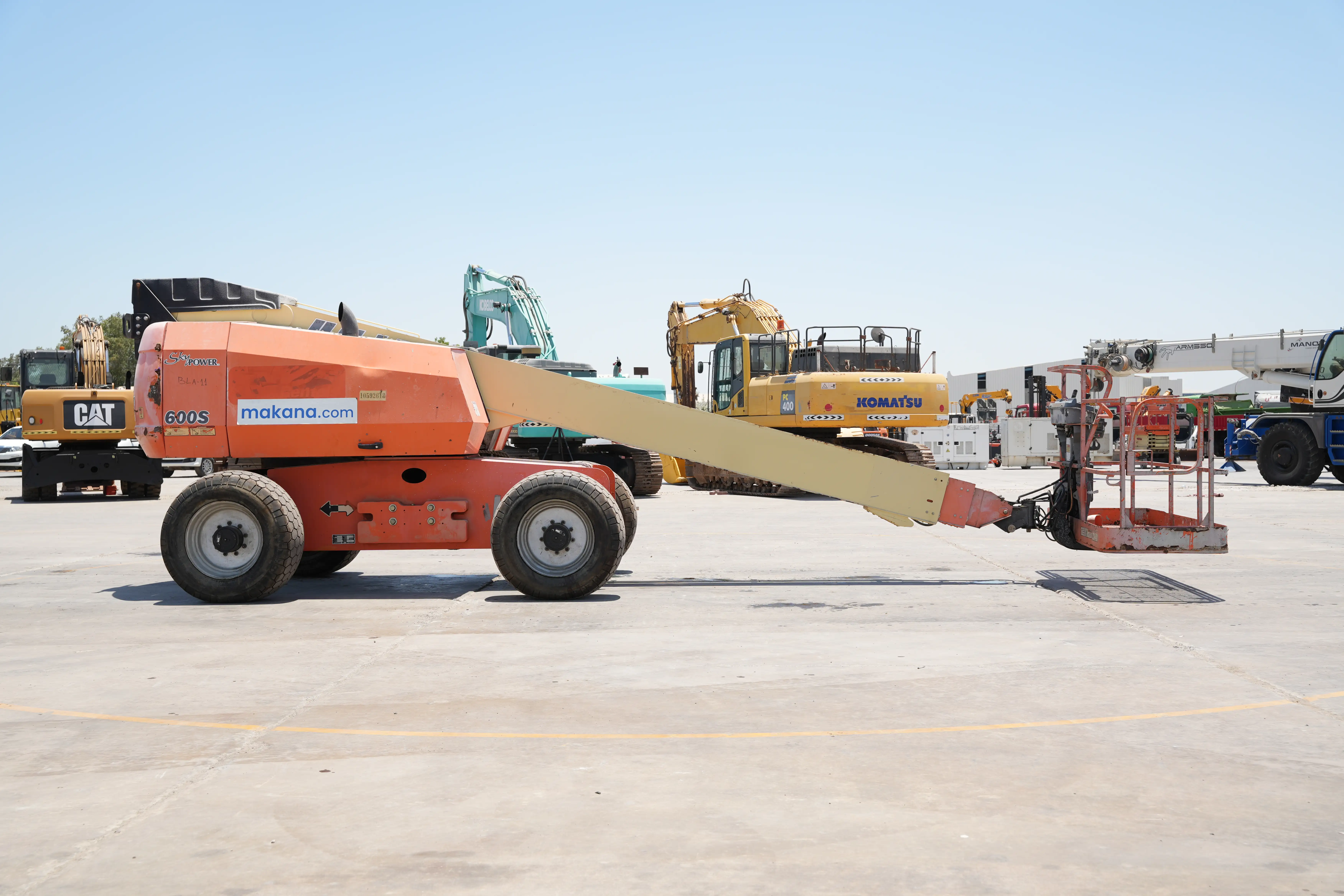 Product-JLG 600S diesel telescopic boom lift-exterior