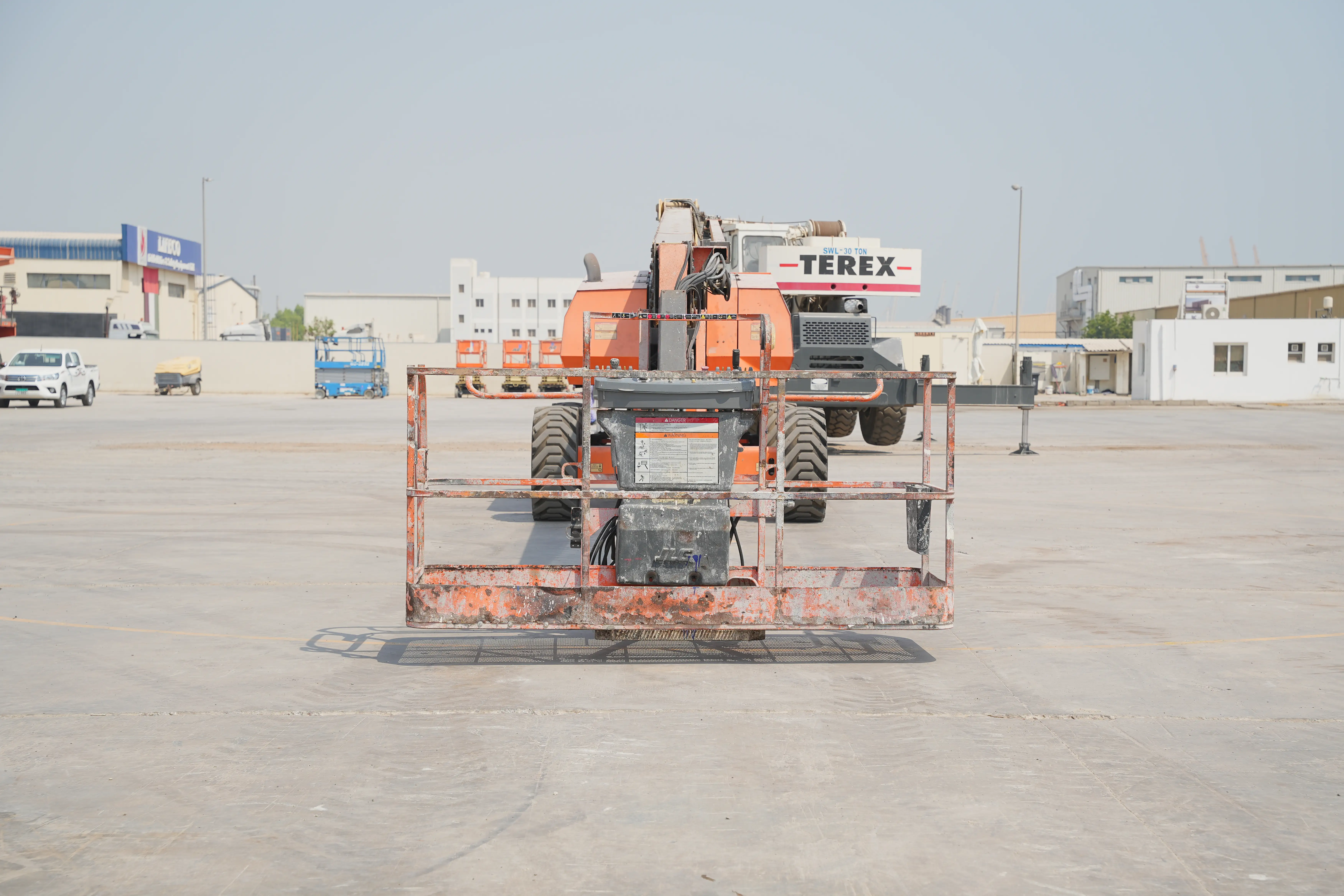 Product-JLG 860SJ 4WD diesel telescopic boom lift-exterior