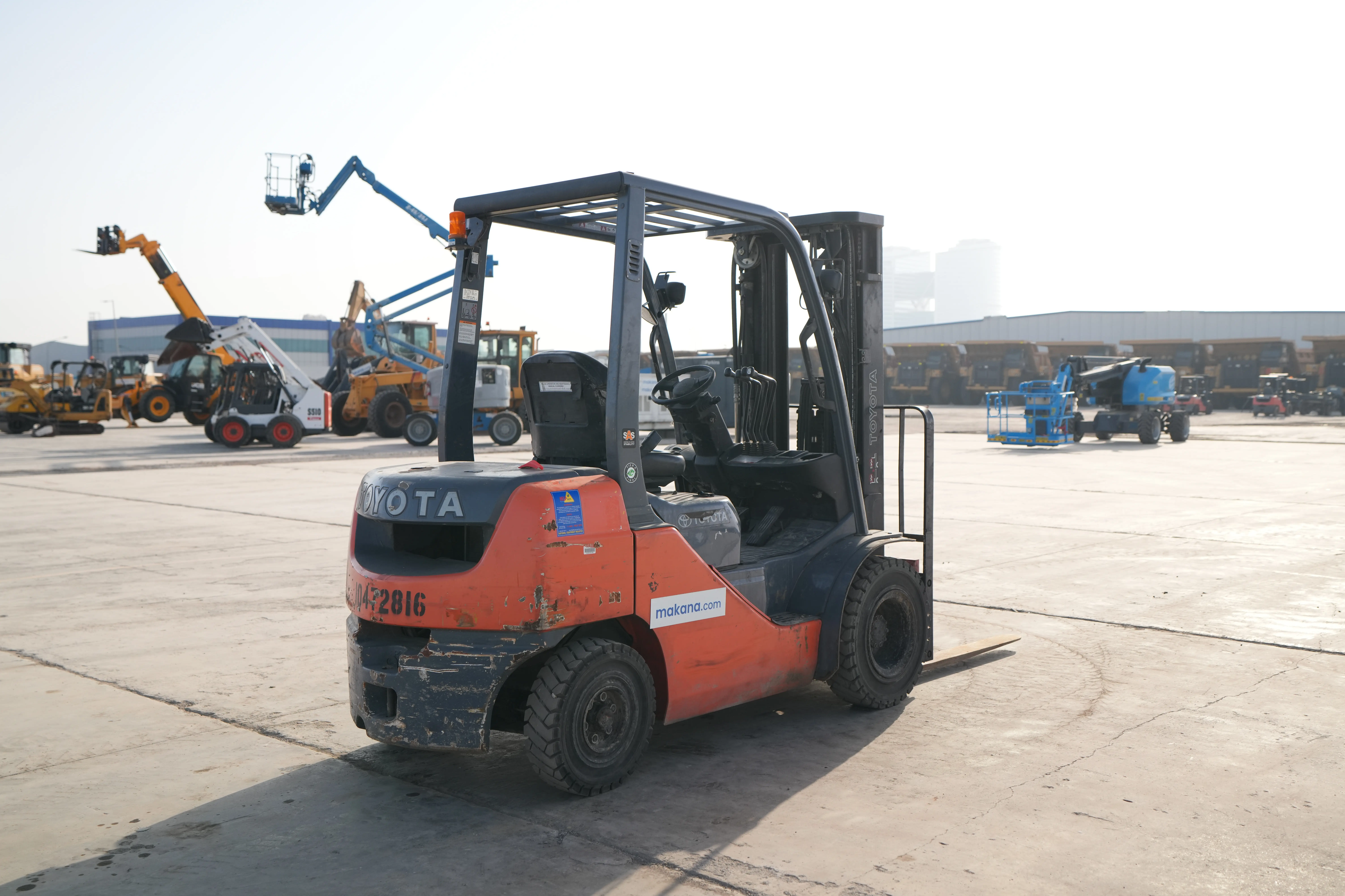 Product-Toyota 8FDU25 diesel forklift-exterior