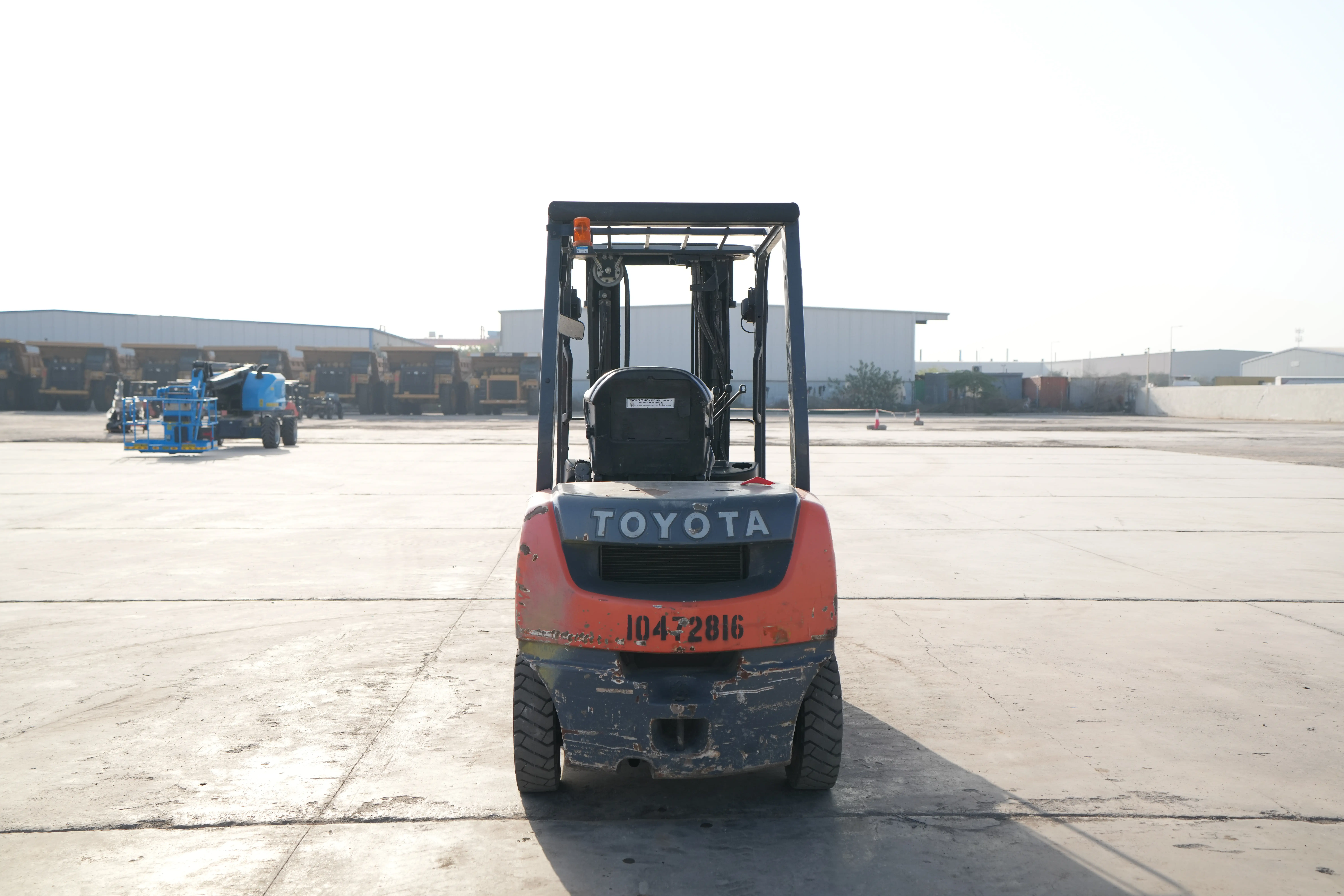 Product-Toyota 8FDU25 diesel forklift-exterior
