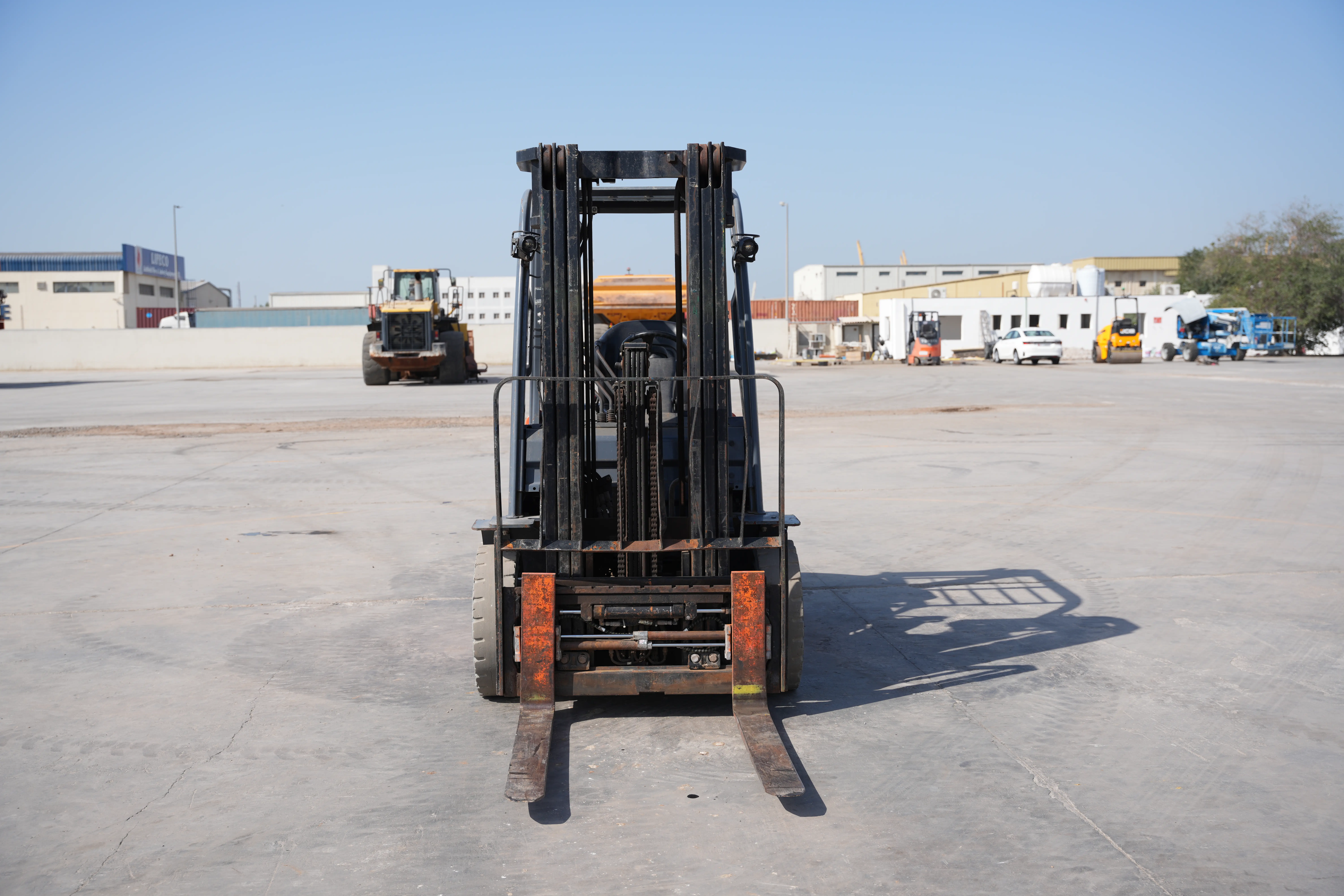 Product-Toyota 8FDU25 diesel forklift-exterior