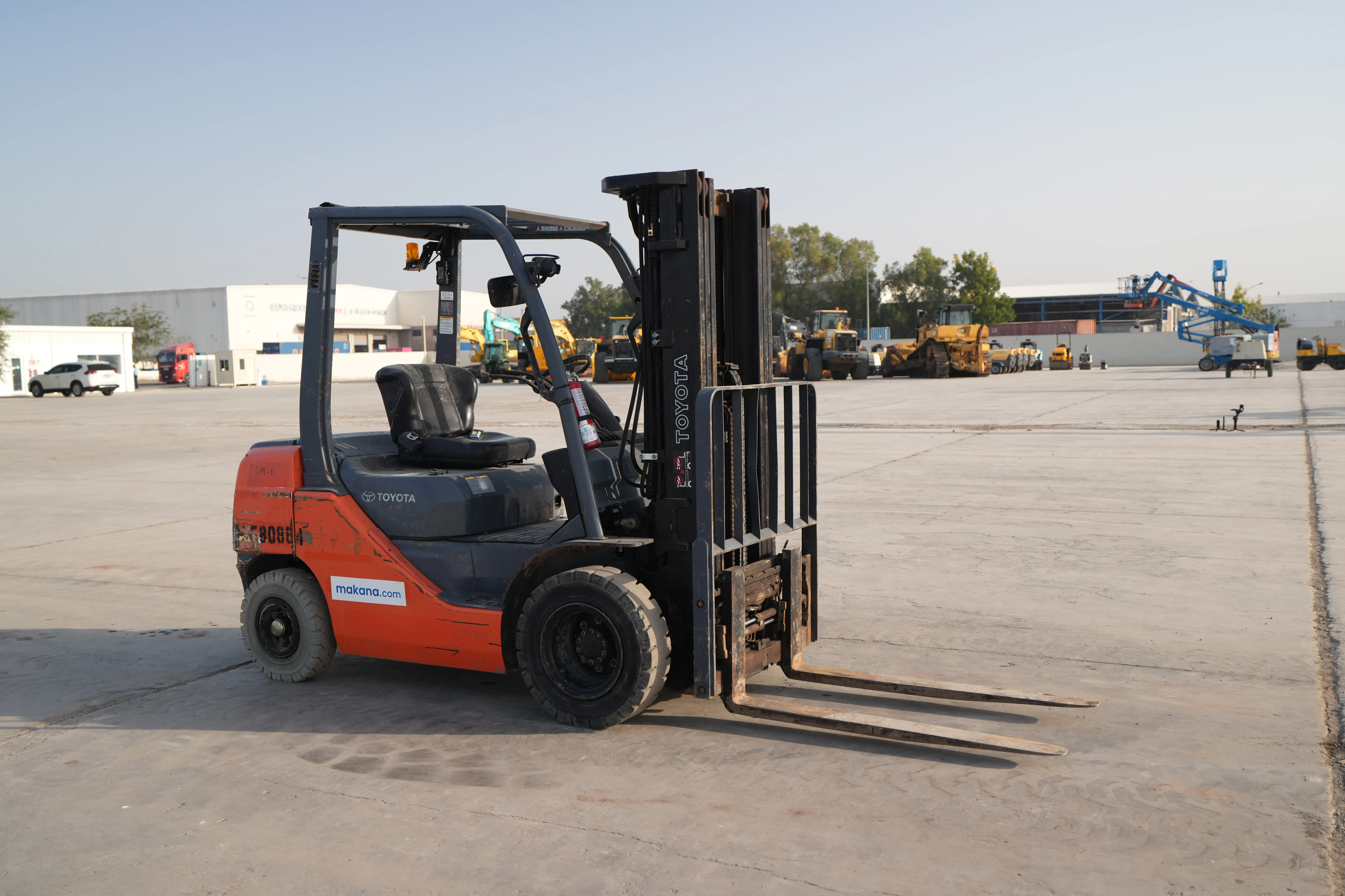 Product-Toyota 8FDU25 diesel forklift-exterior
