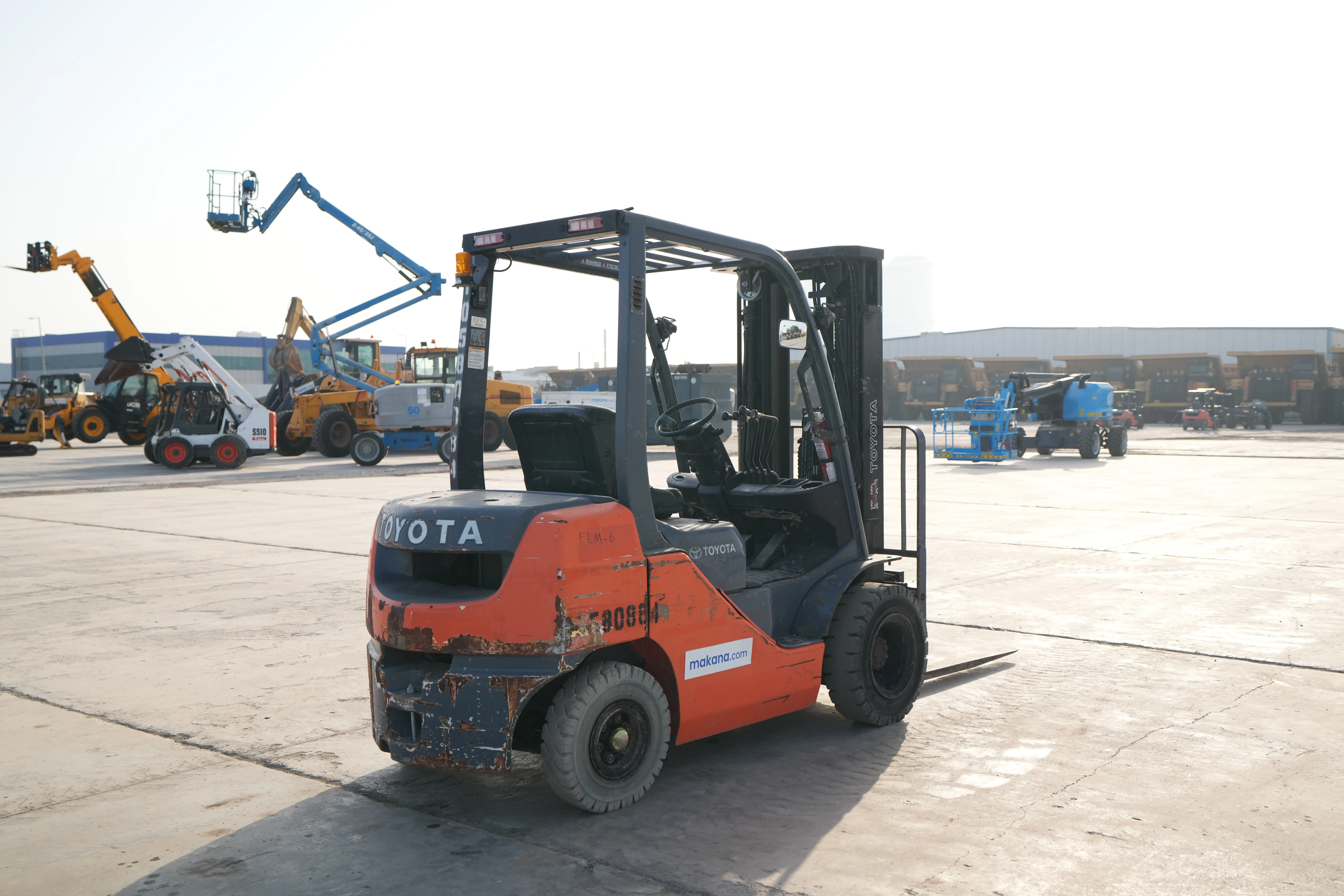 Product-Toyota 8FDU25 diesel forklift-exterior