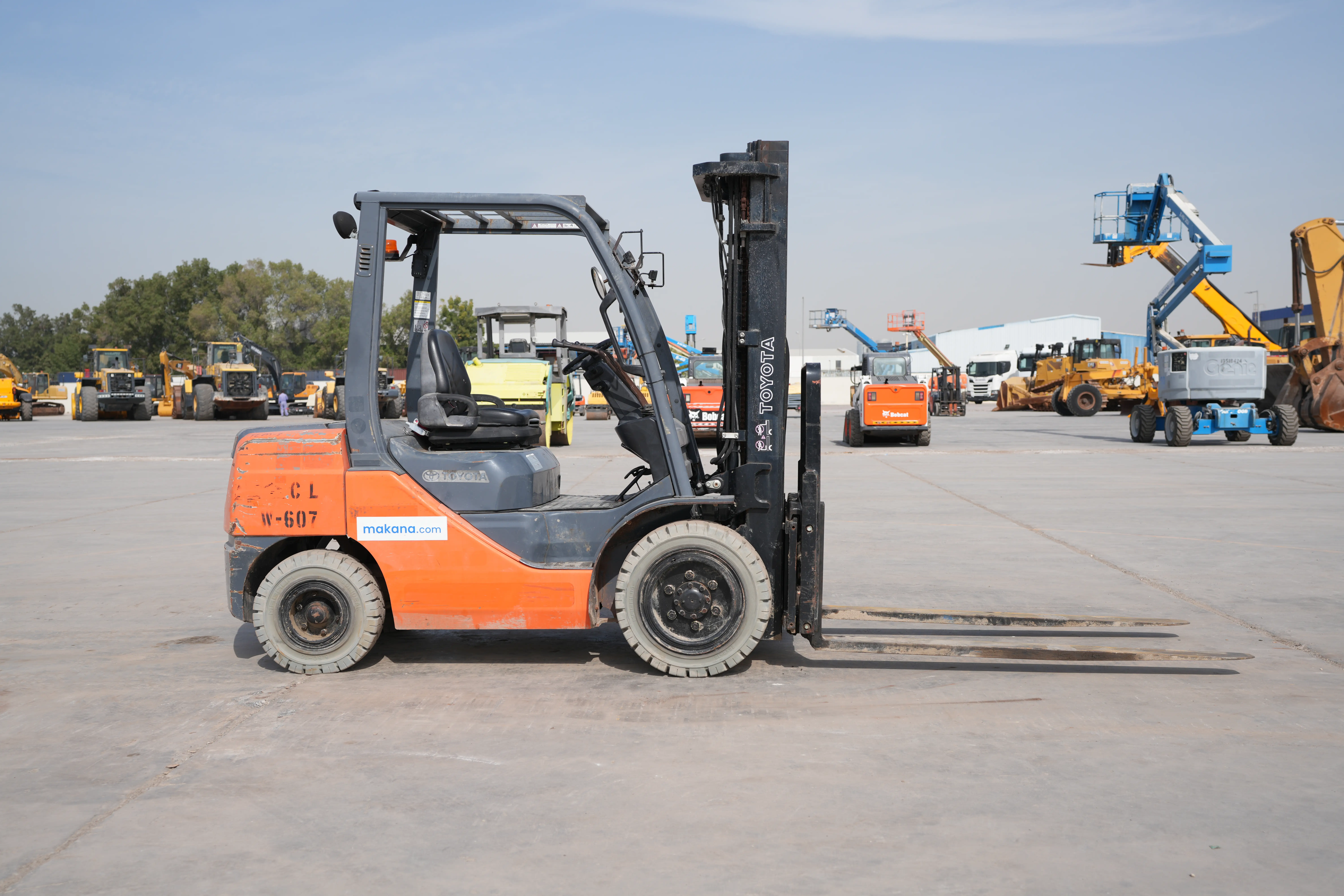 Product-Toyota 8FDU30 diesel forklift-exterior