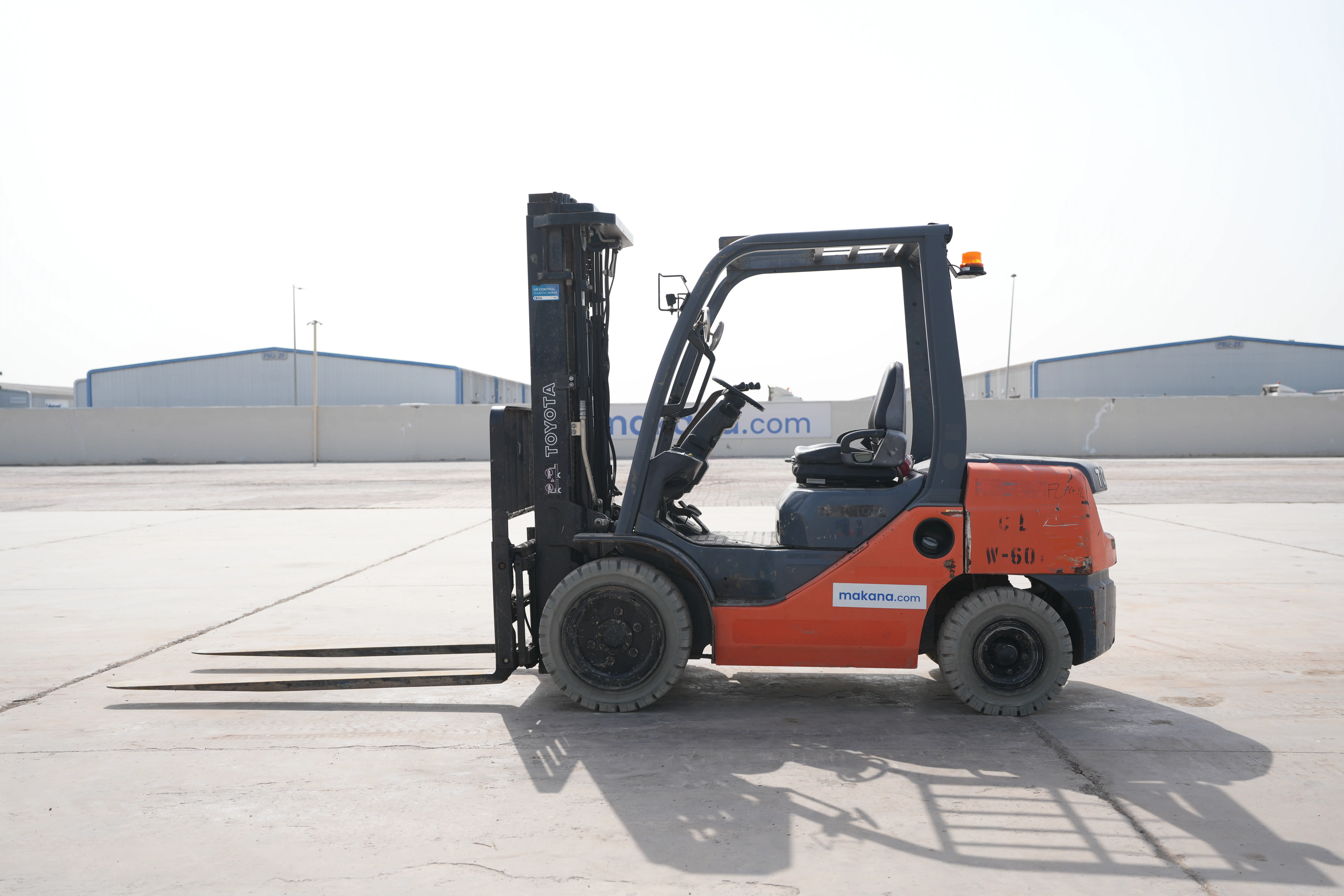 Product-Toyota 8FDU30 diesel forklift-exterior