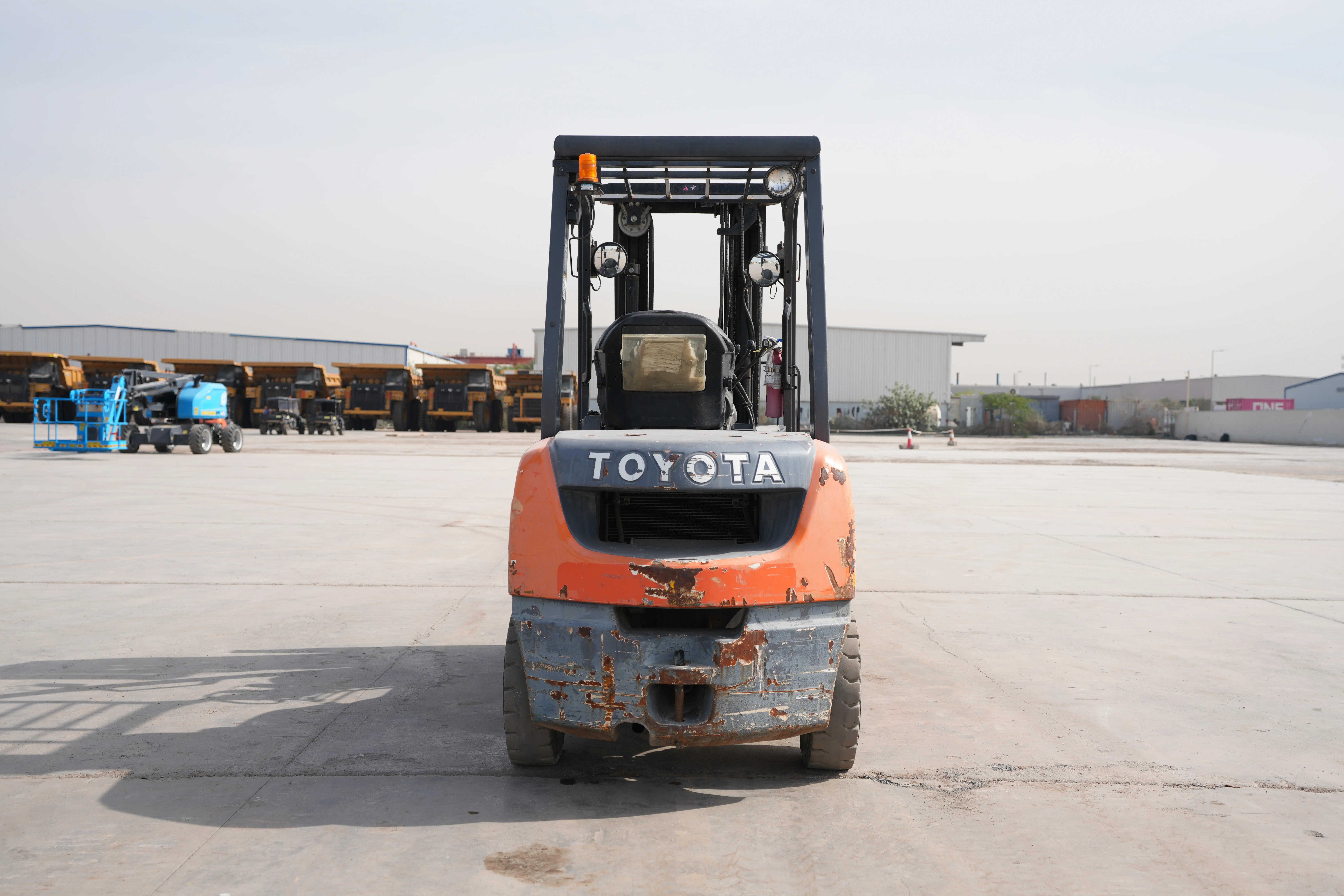 Product-Toyota 8FDU30 diesel forklift-exterior
