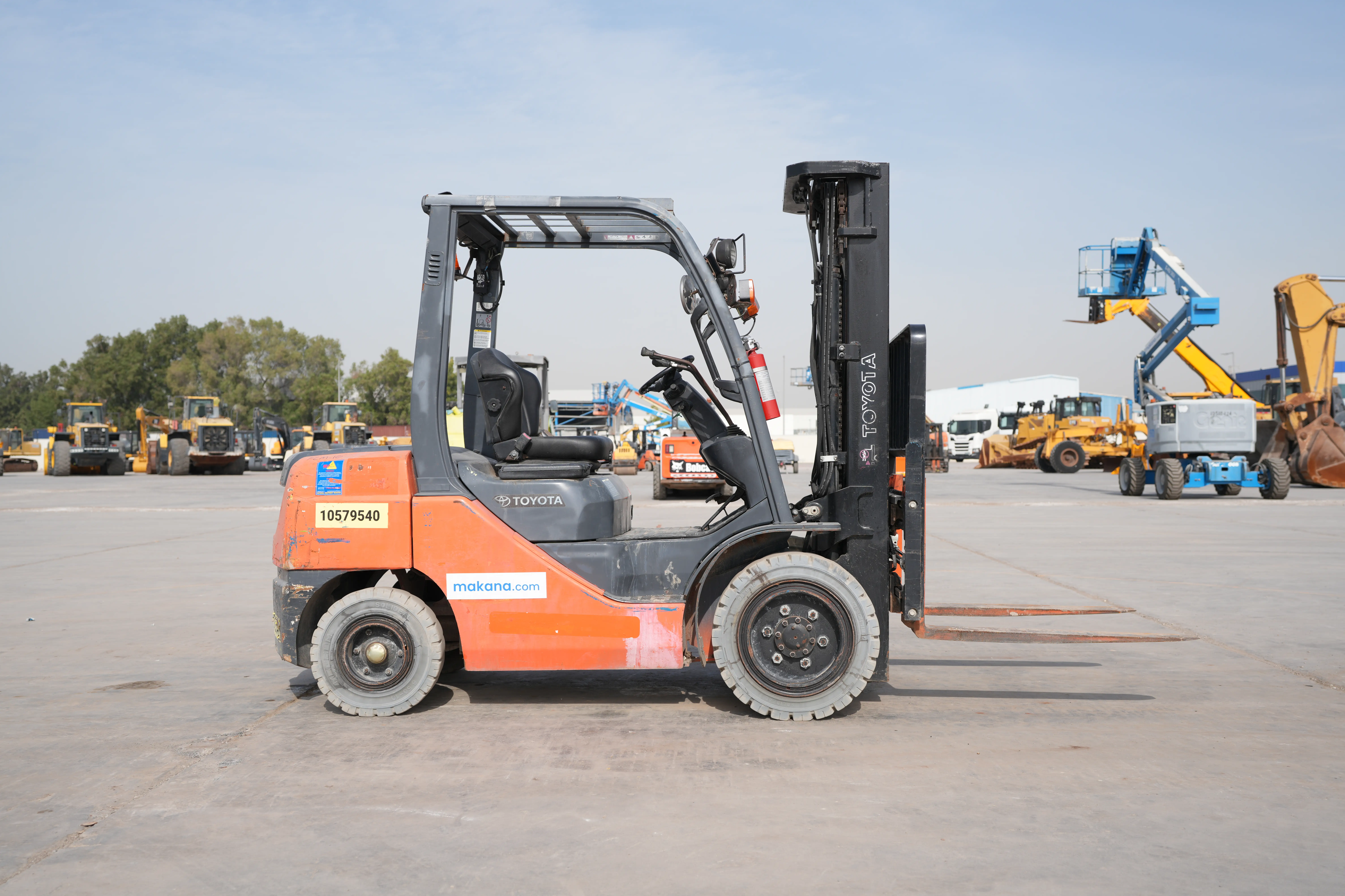 Product-Toyota 8FDU30 diesel forklift-exterior