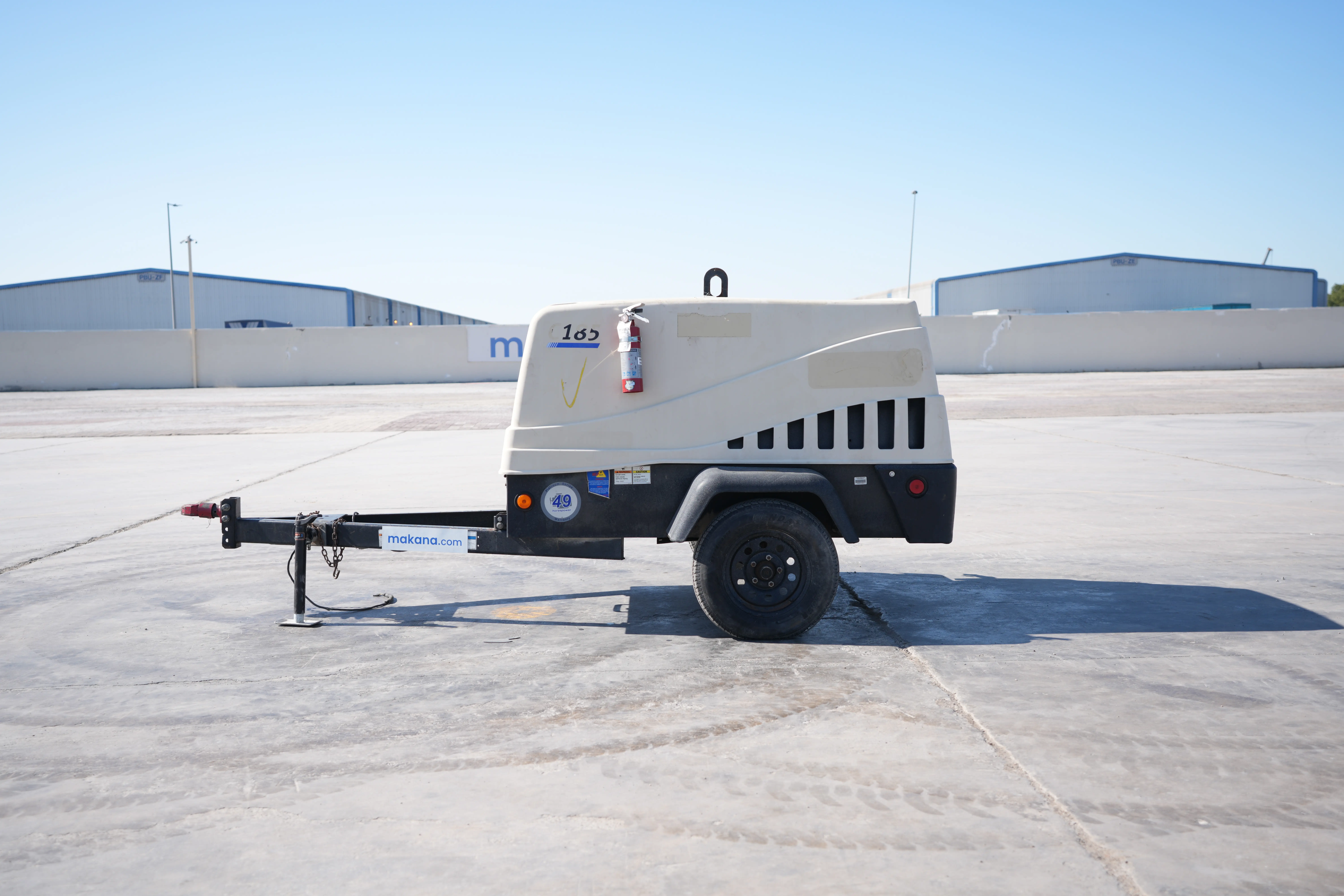 Product-IR Doosan C185 T4F air compressor-exterior