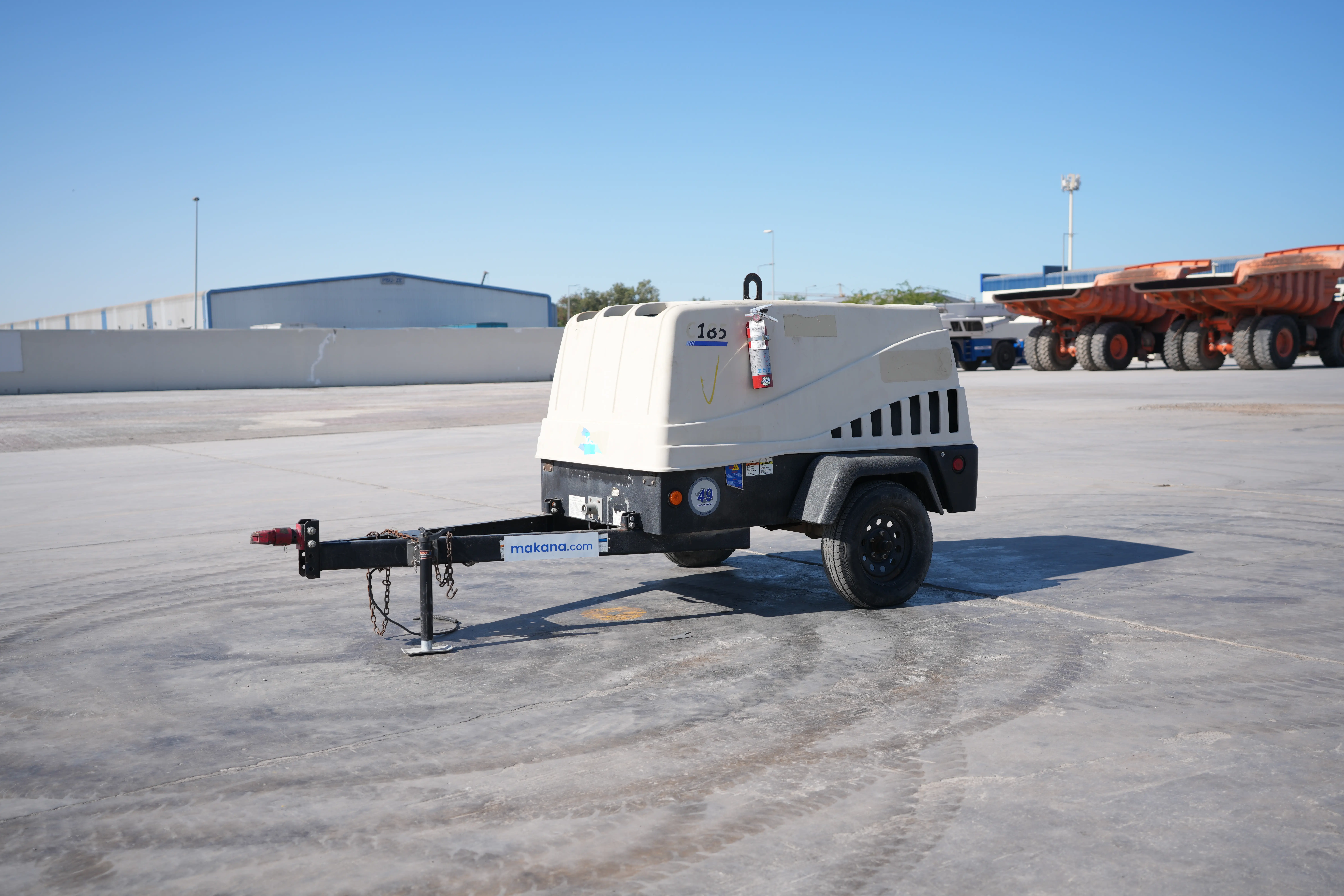 Product-IR Doosan C185 T4F air compressor-exterior
