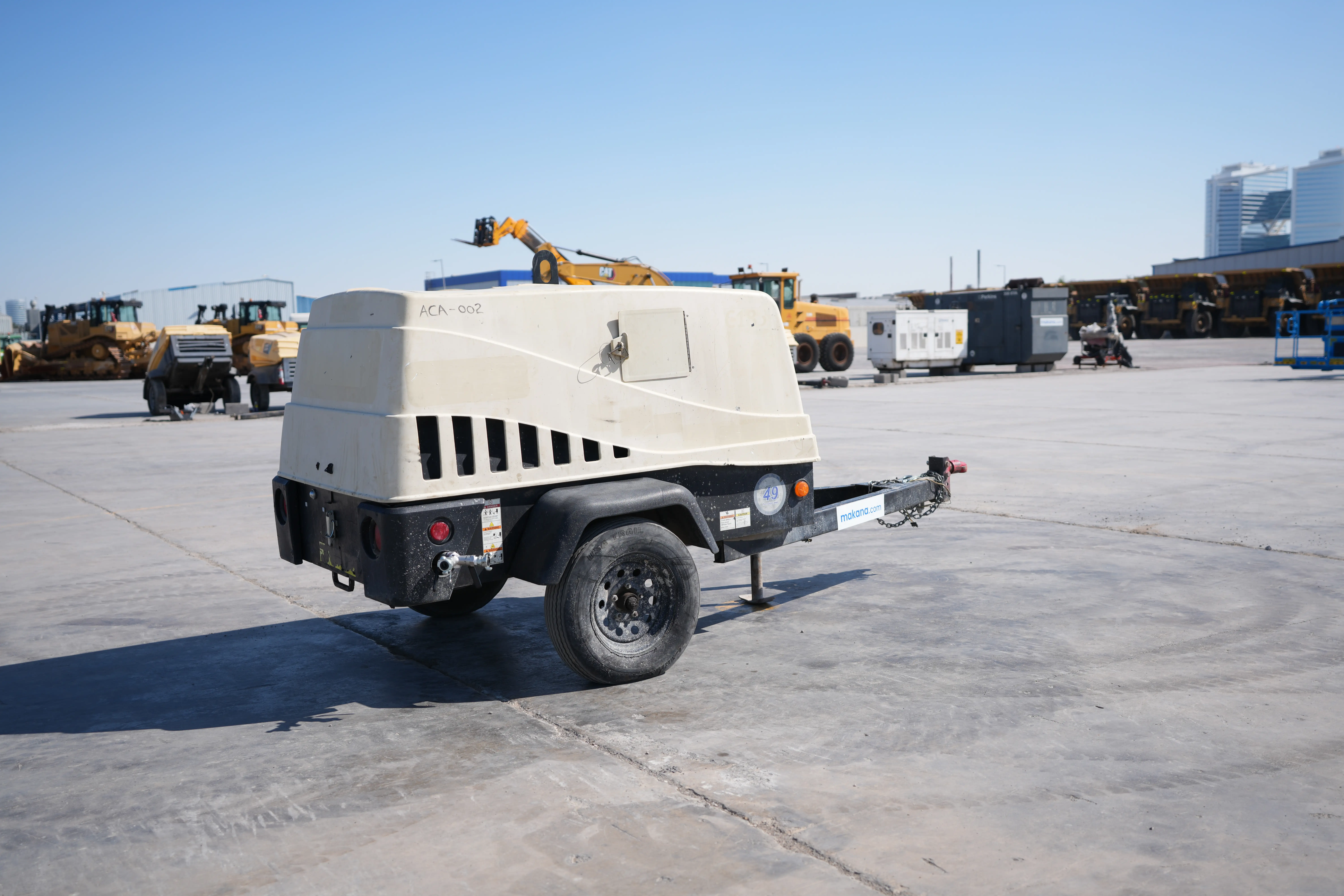 Product-IR Doosan C185 T4F air compressor-exterior