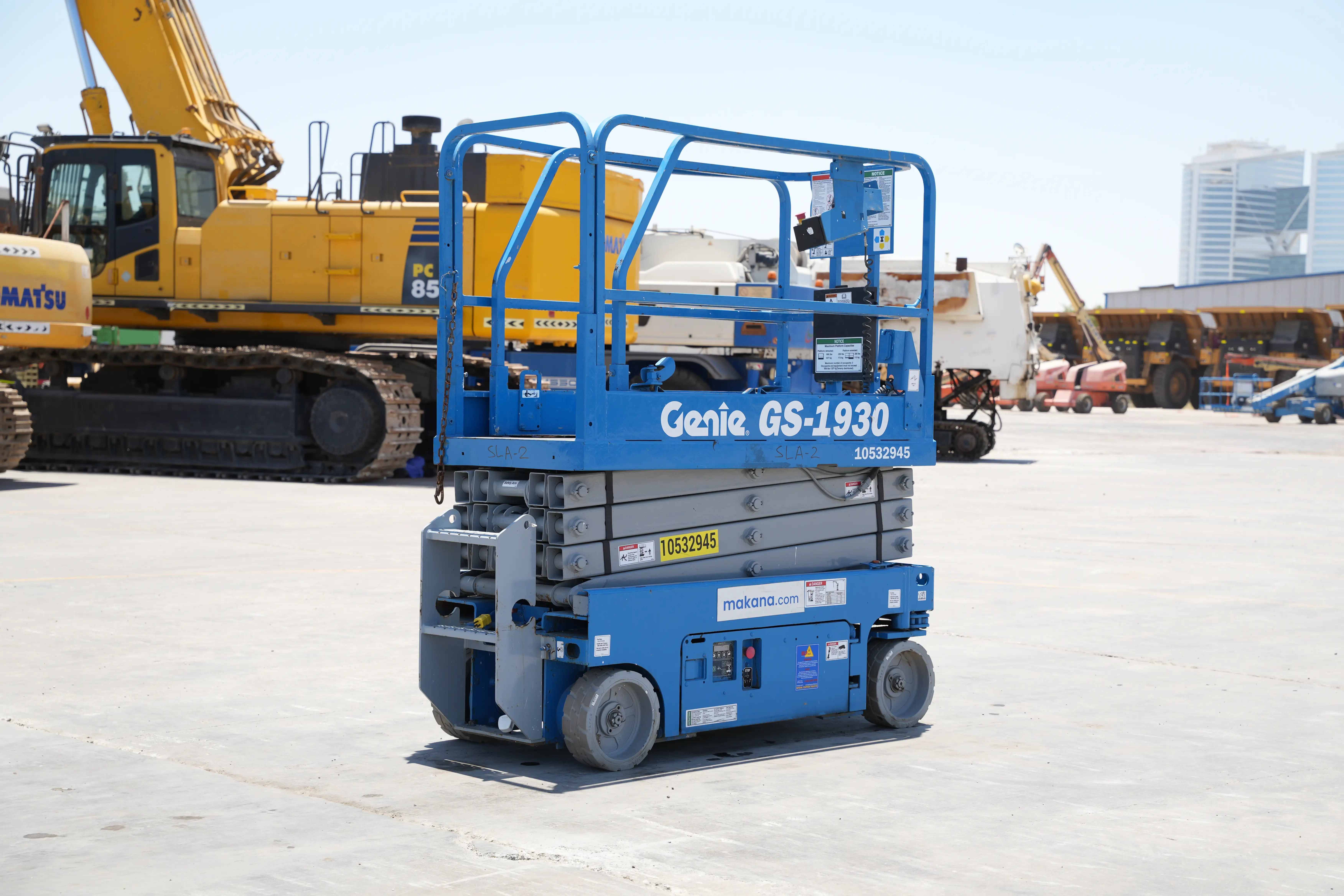 Product-Genie GS-1930 electric scissor lift-exterior