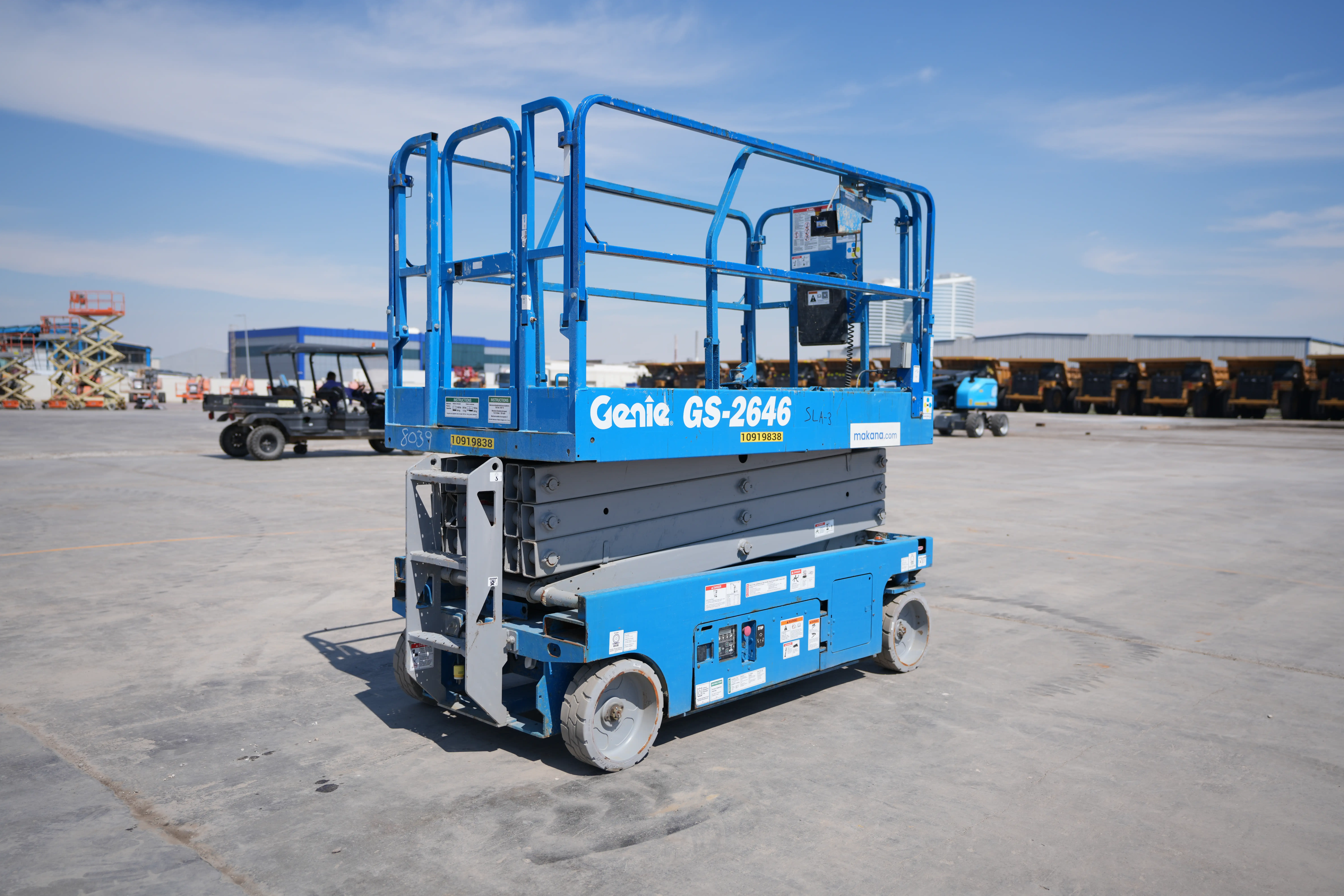 Product-Genie GS-2646 electric scissor lift-exterior
