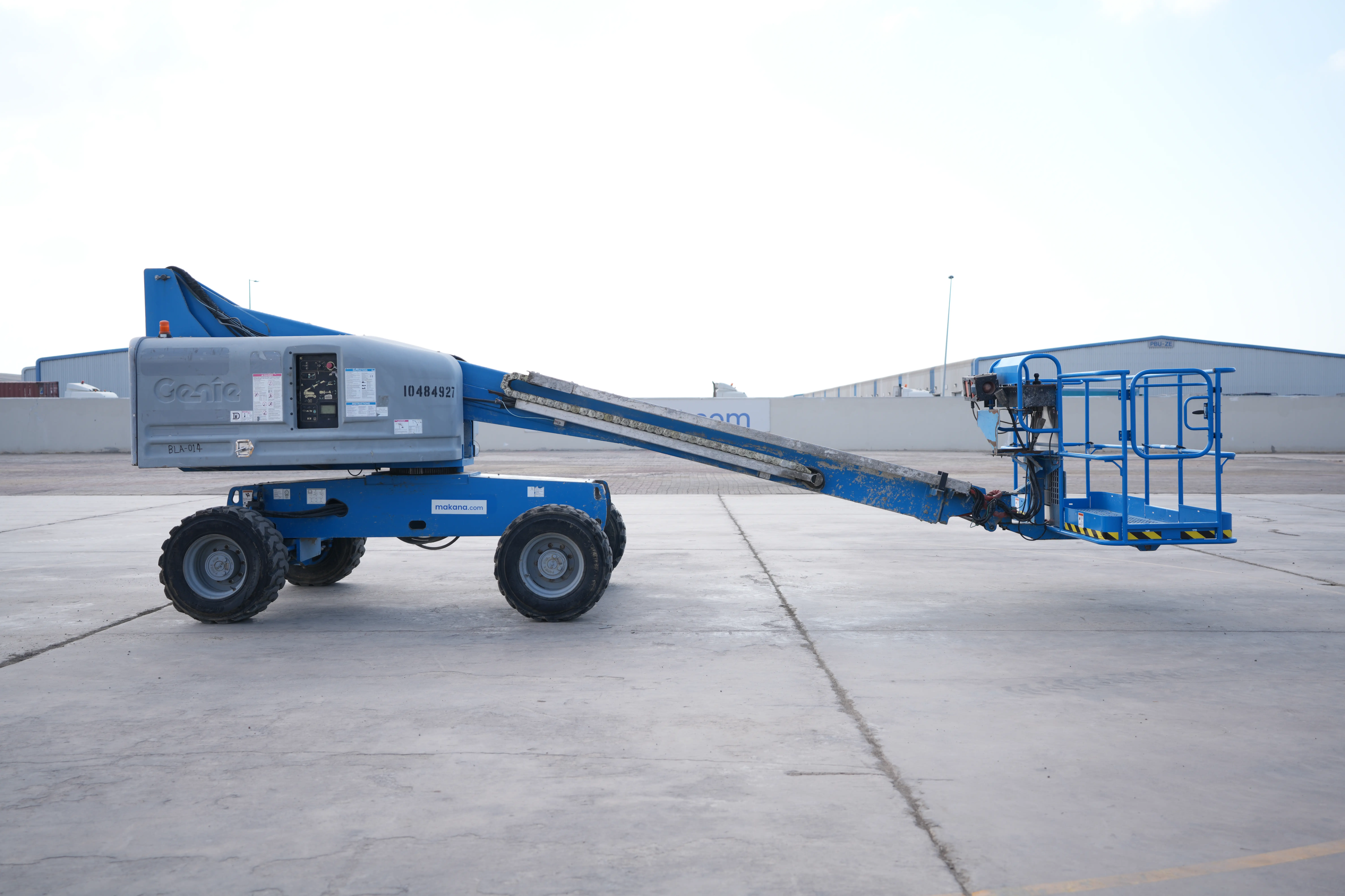 Product-Genie S-40 diesel telescopic boom lift-exterior