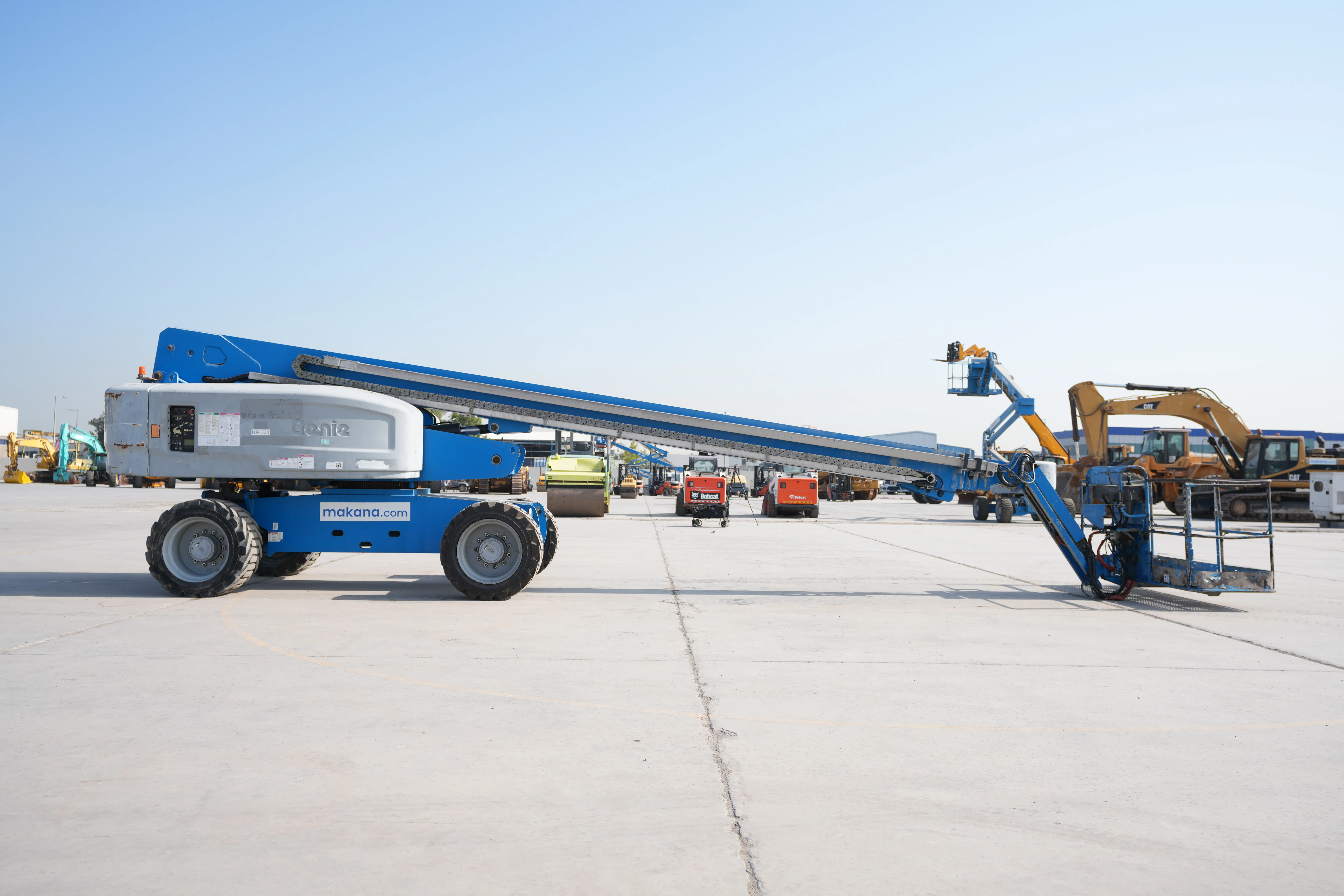 Product-Genie S-85 4WD diesel telescopic boom lift-exterior