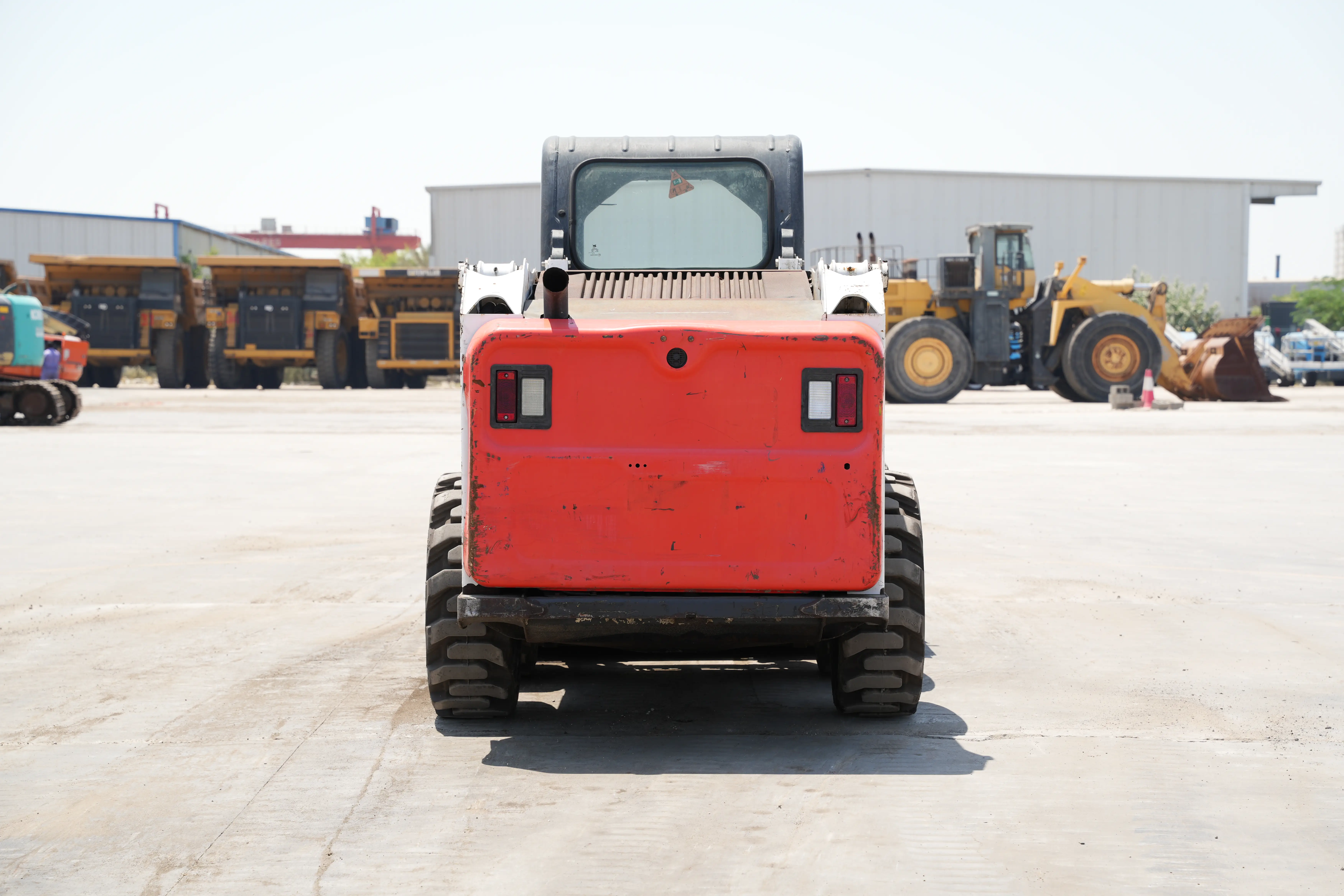 Product-Bobcat S550 skid steer loader-exterior
