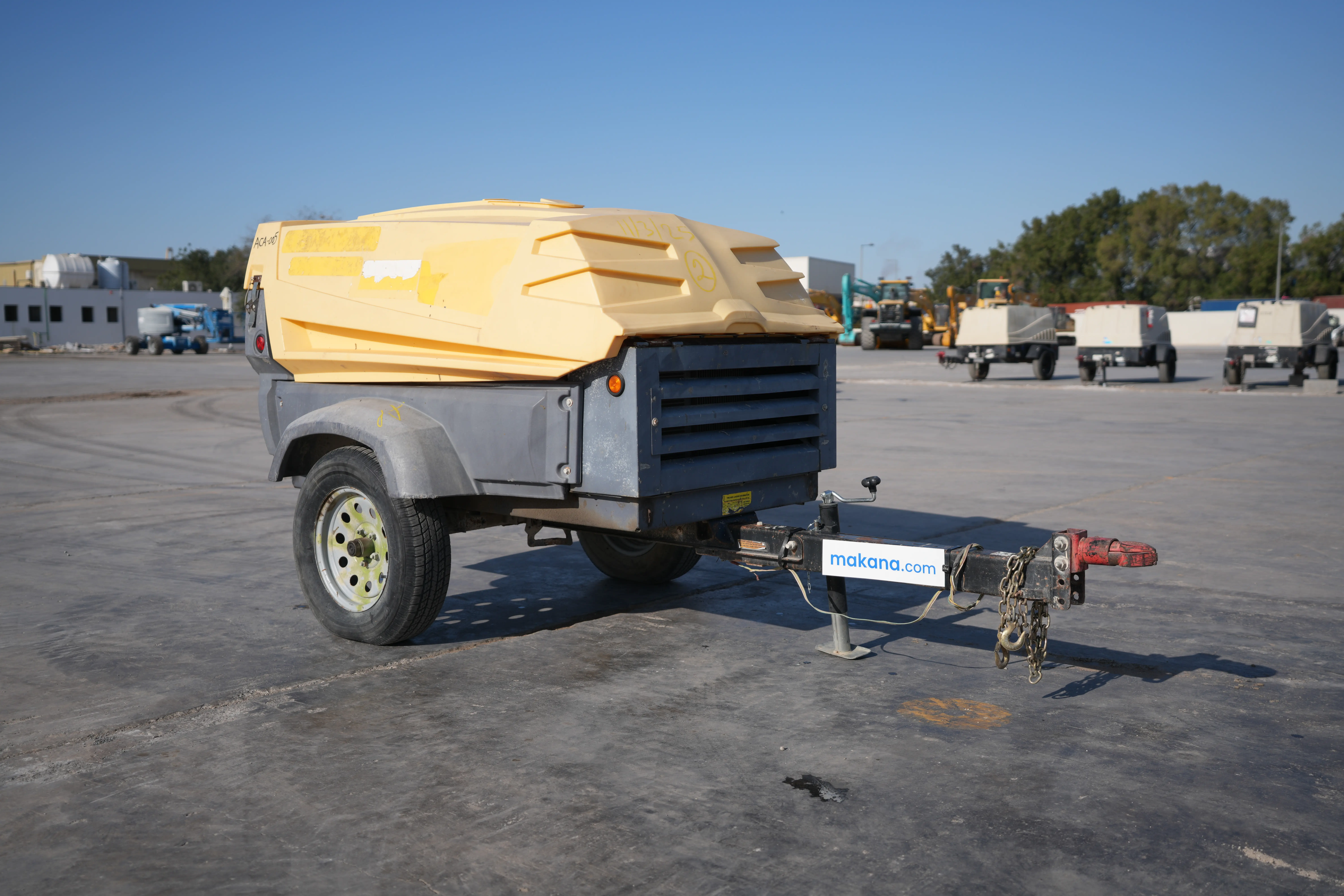 Product-Atlas Copco XAS 185 T4F air compressor-exterior