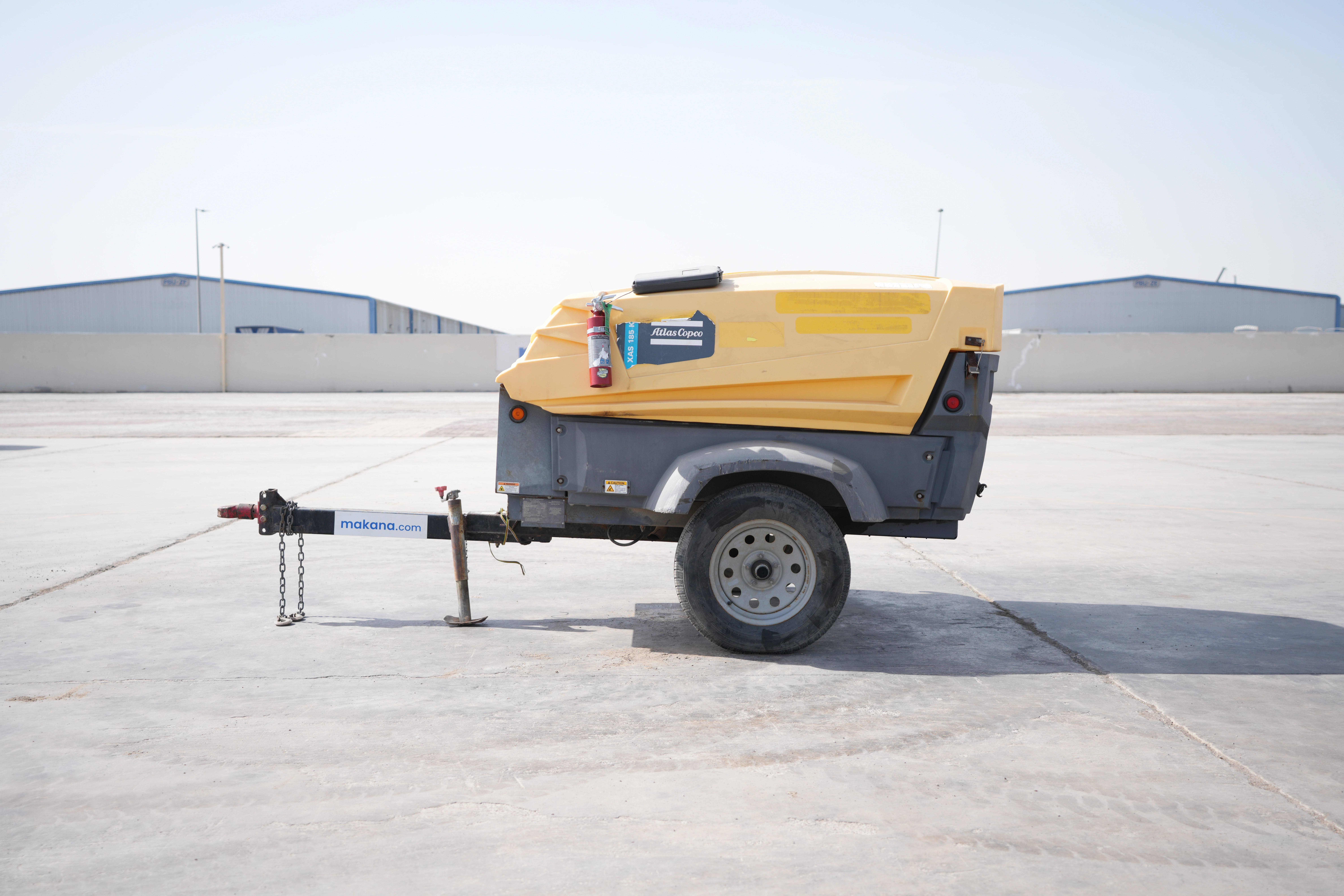 Product-Atlas Copco XAS 185 T4F air compressor-exterior