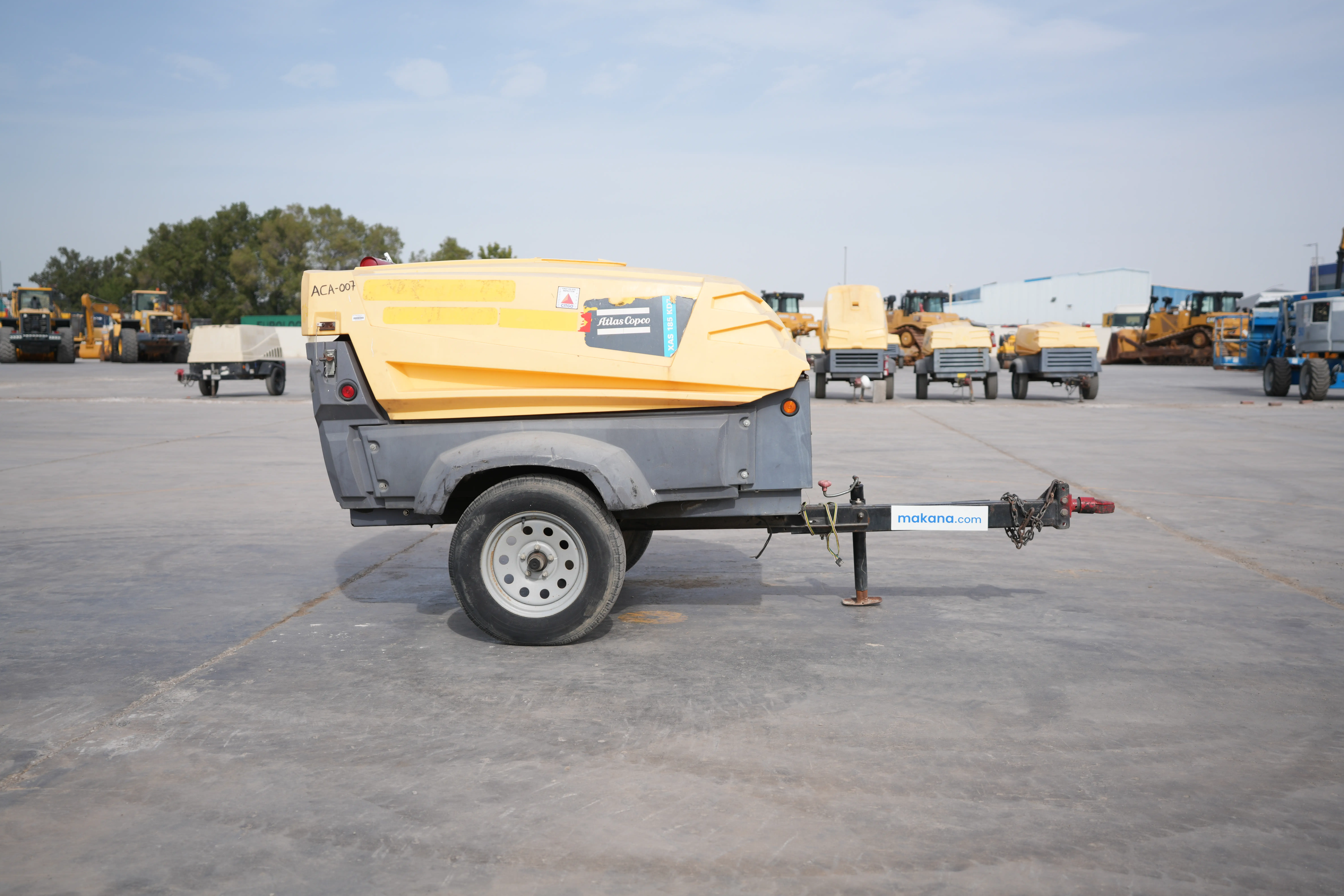 Product-Atlas Copco XAS 185 T4F air compressor-exterior
