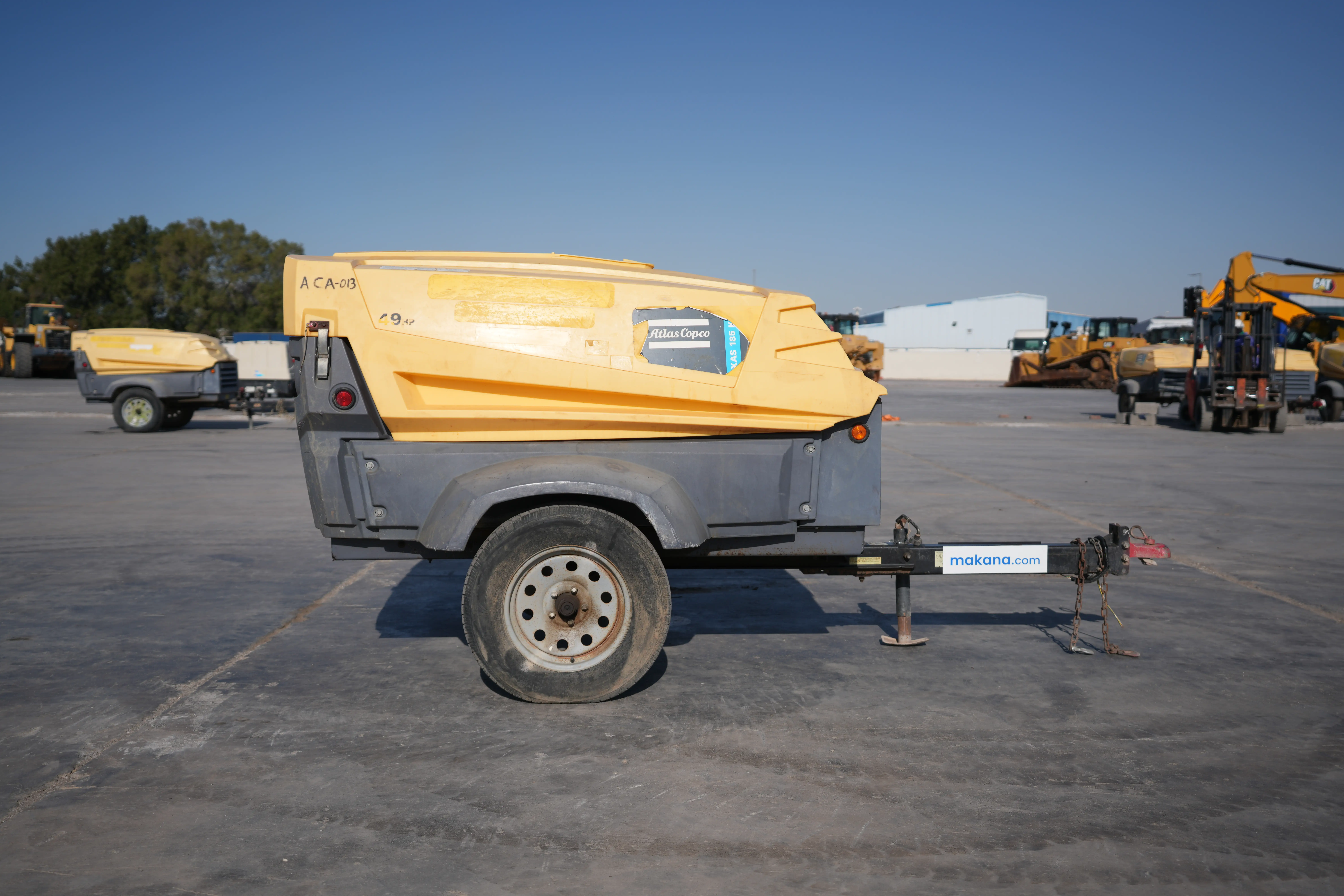 Product-Atlas Copco XAS 185 T4F air compressor-exterior