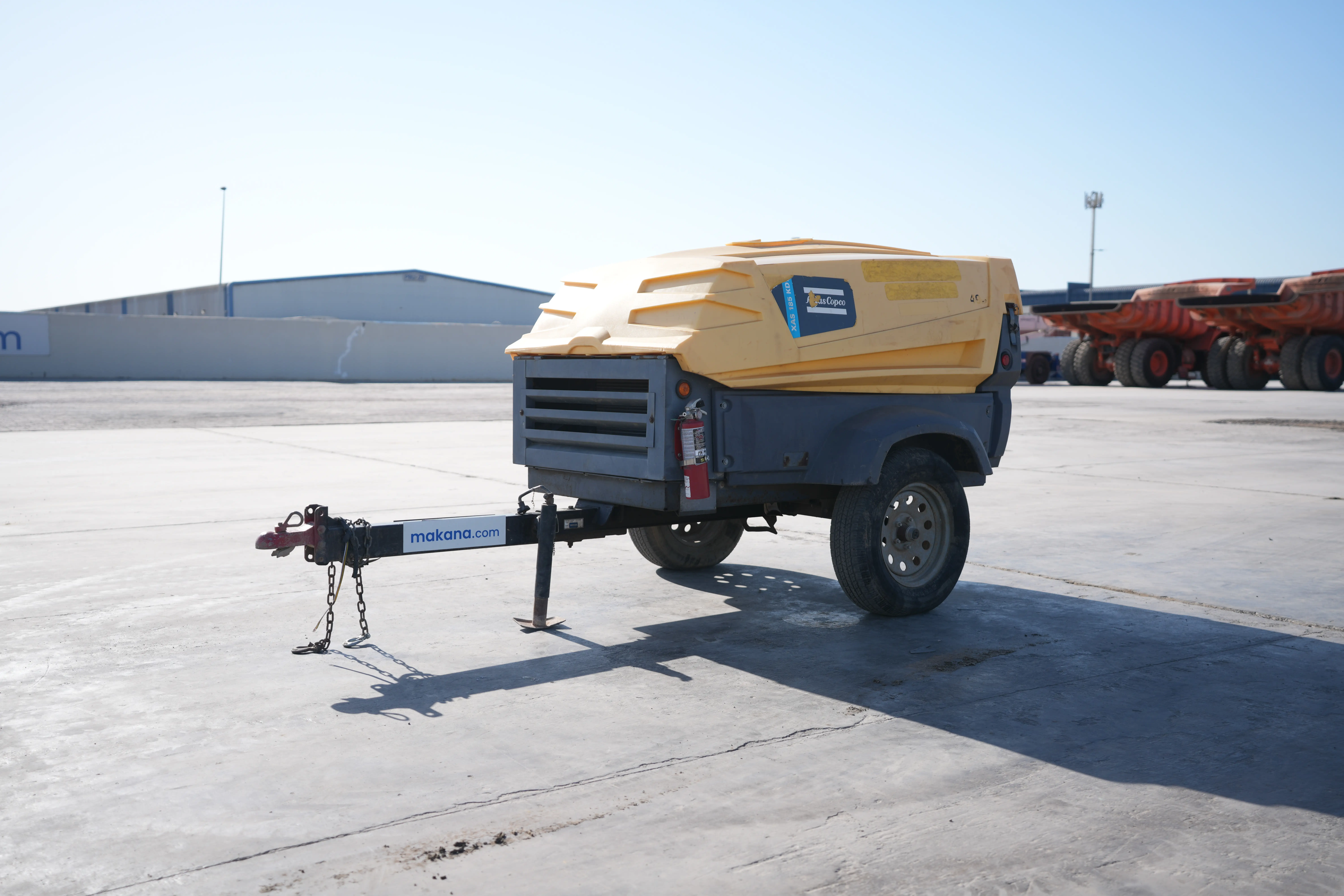 Product-Atlas Copco XAS 185 T4F air compressor-exterior