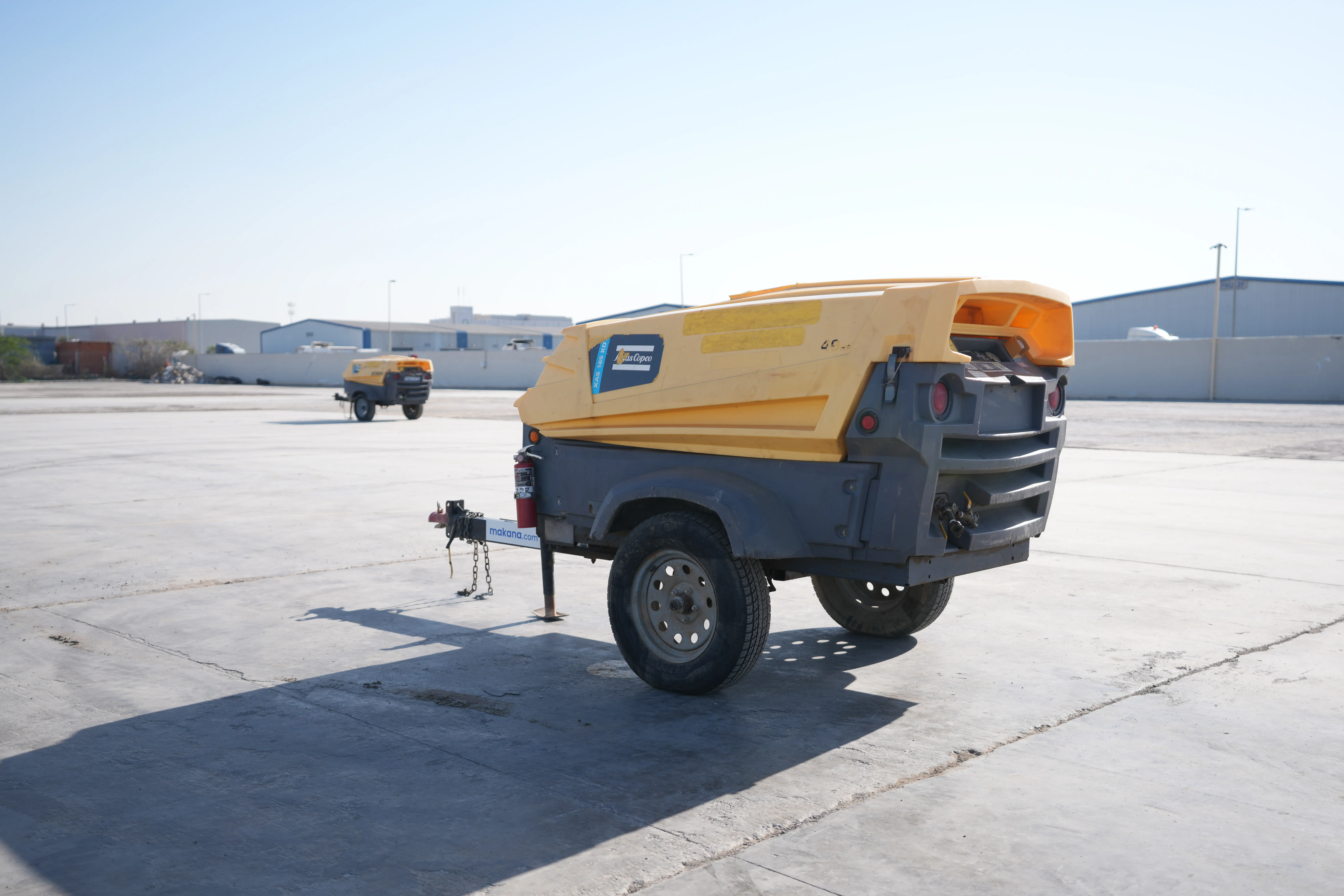 Product-Atlas Copco XAS 185 T4F air compressor-exterior