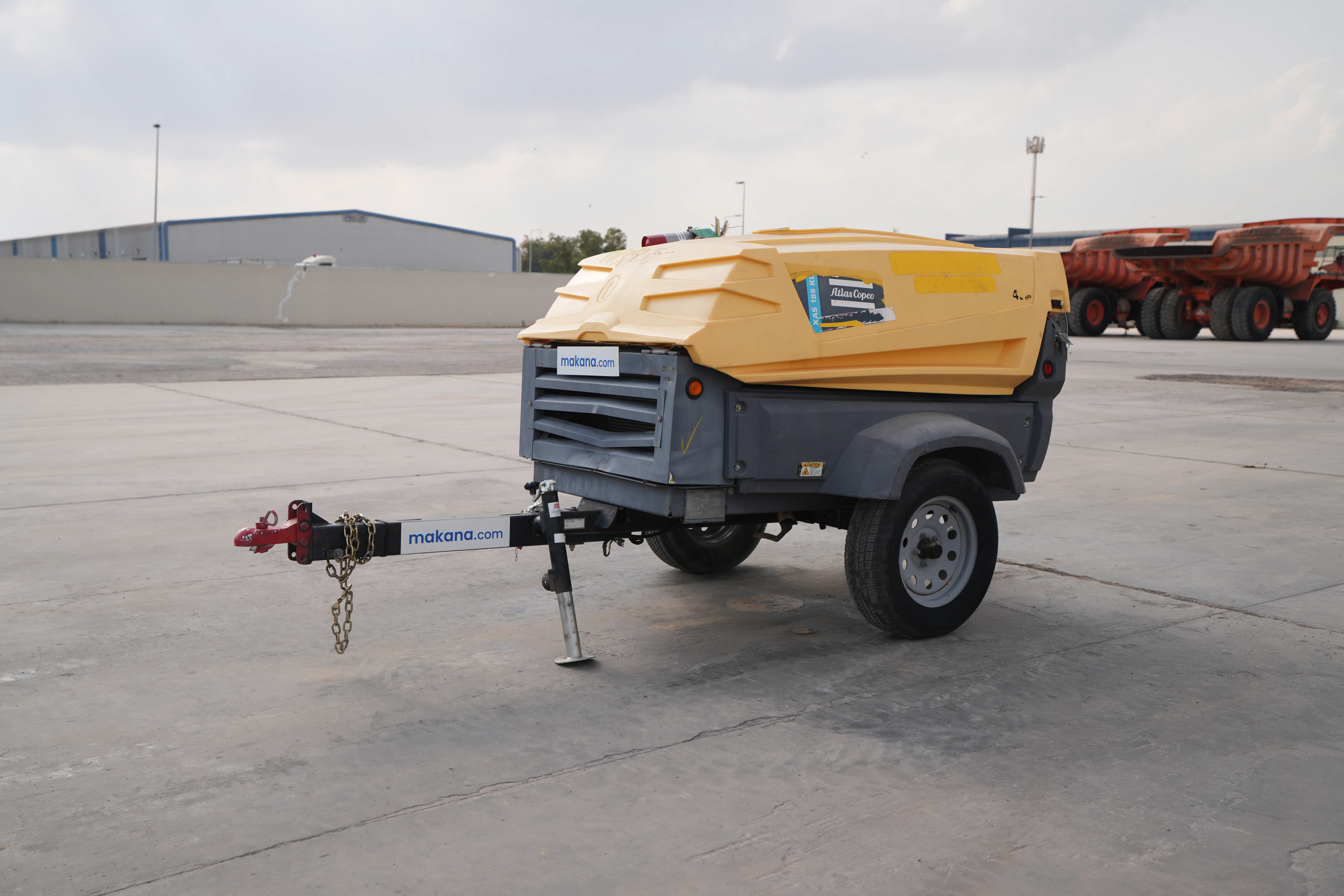 Product-Atlas Copco XAS 185 T4F air compressor-exterior